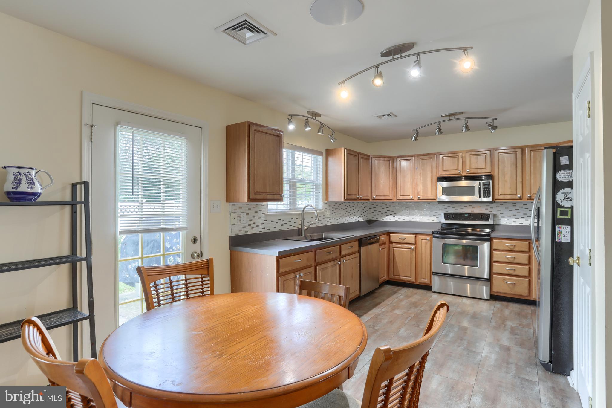 VILLAS AT HERSHEY MEADOWS - Residential