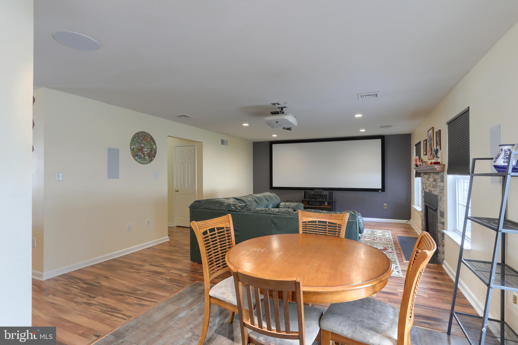 VILLAS AT HERSHEY MEADOWS - Residential