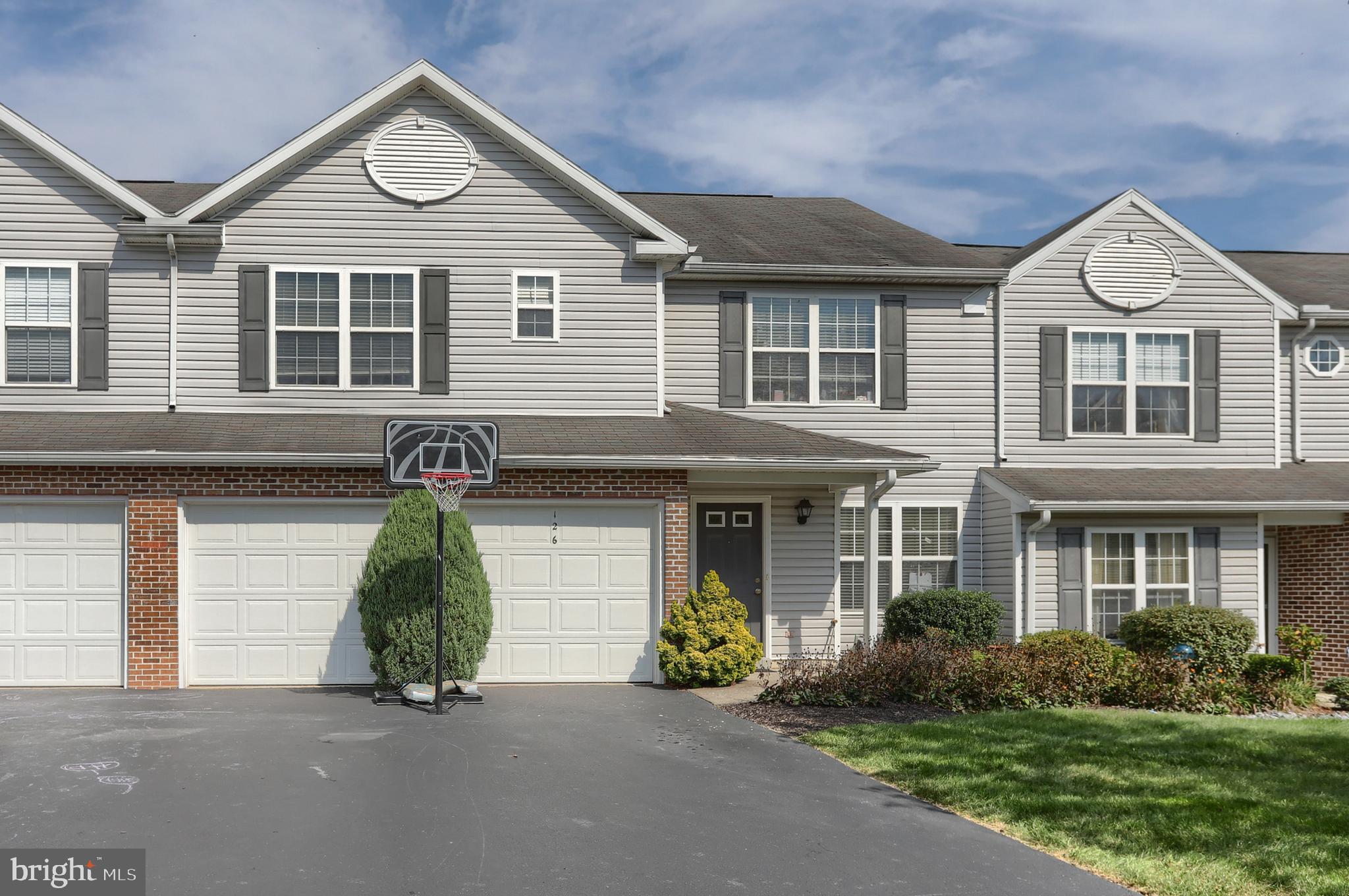 VILLAS AT HERSHEY MEADOWS - Residential