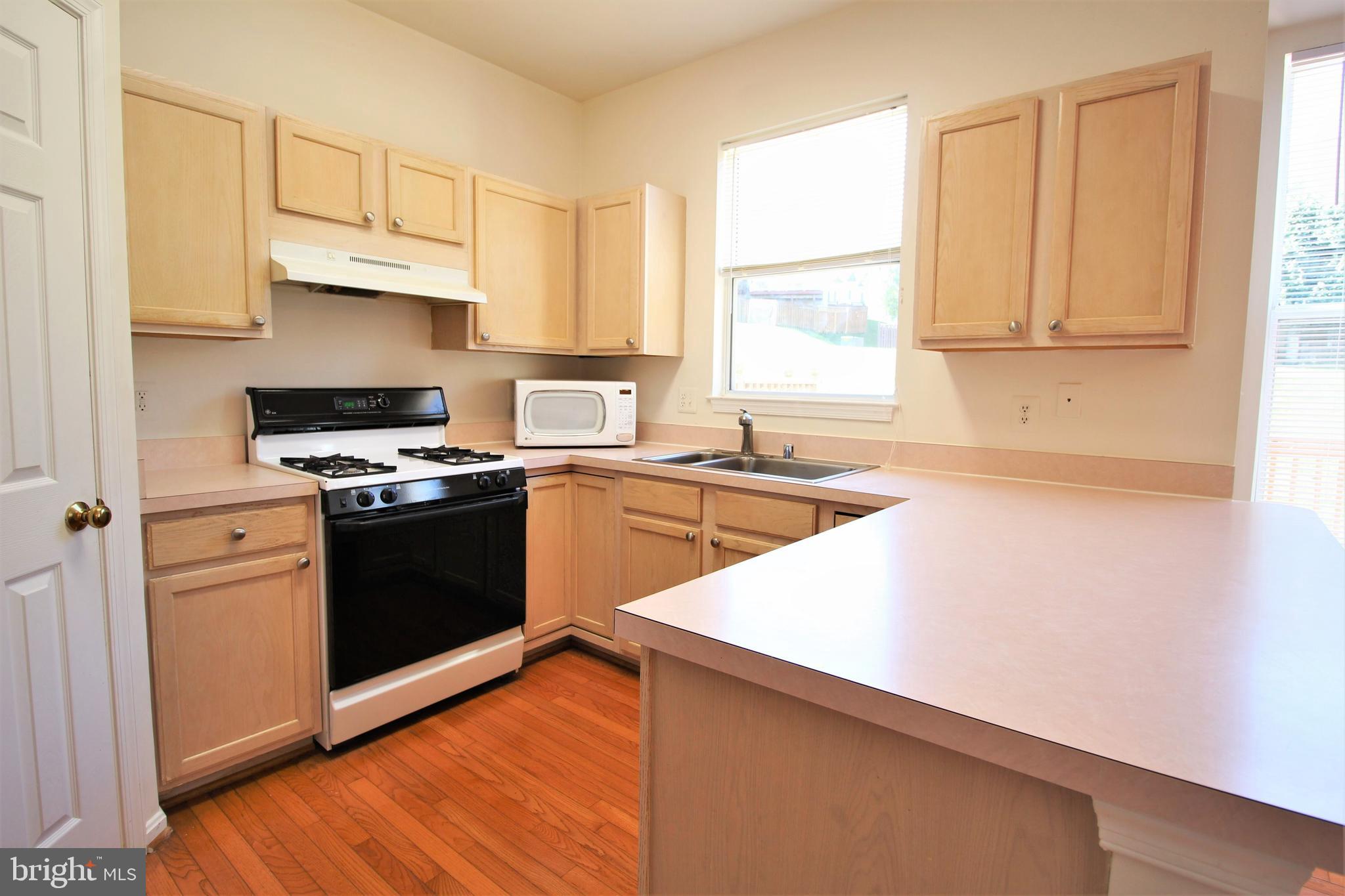 RIDGELEIGH - Residential Lease