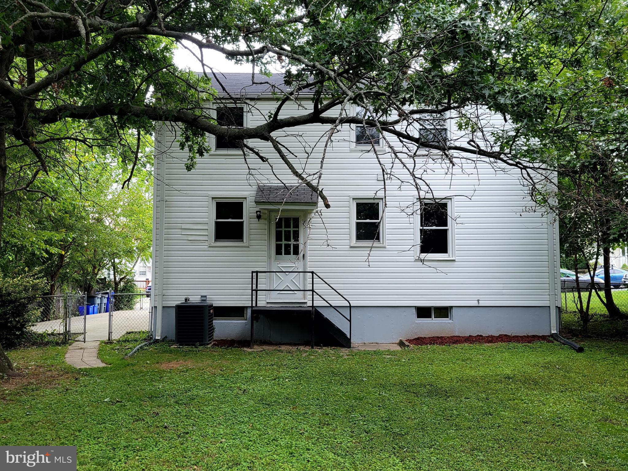 GLENMONT VILLAGE - Residential