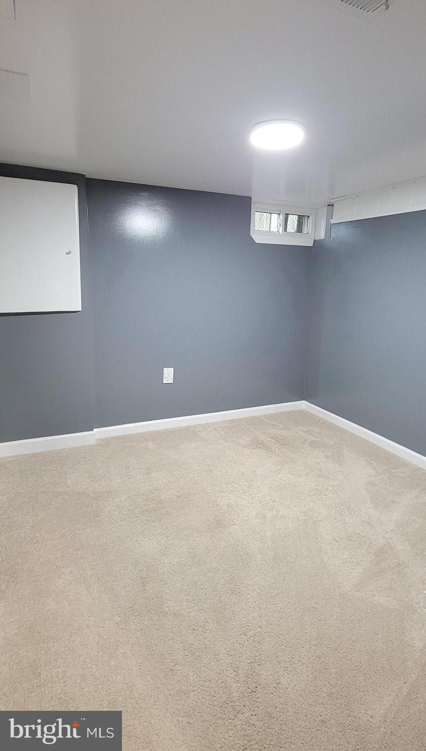 GLENMONT VILLAGE - Residential