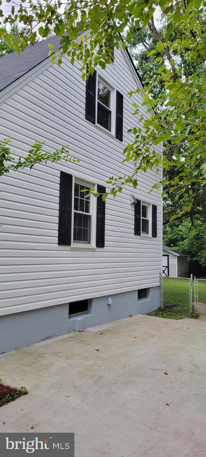 GLENMONT VILLAGE - Residential