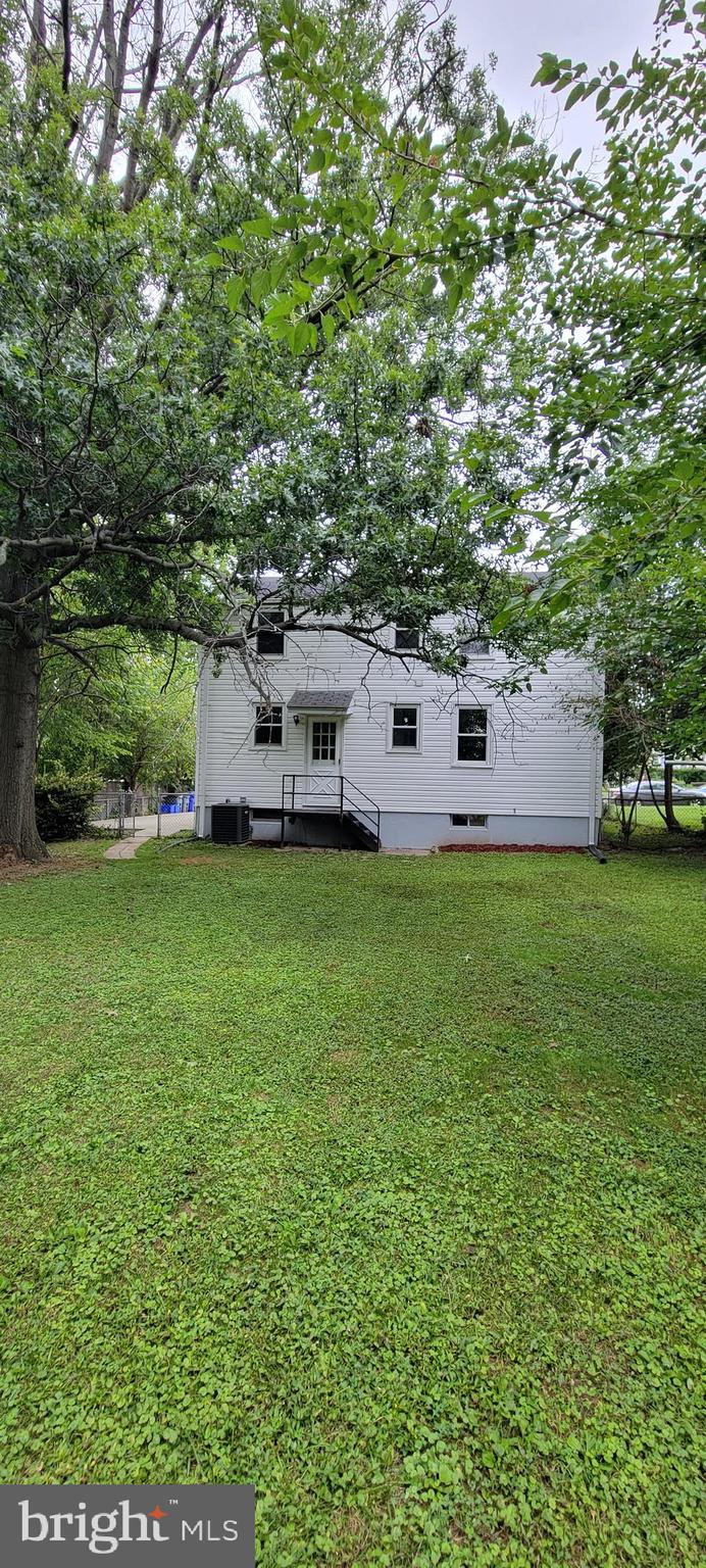 GLENMONT VILLAGE - Residential