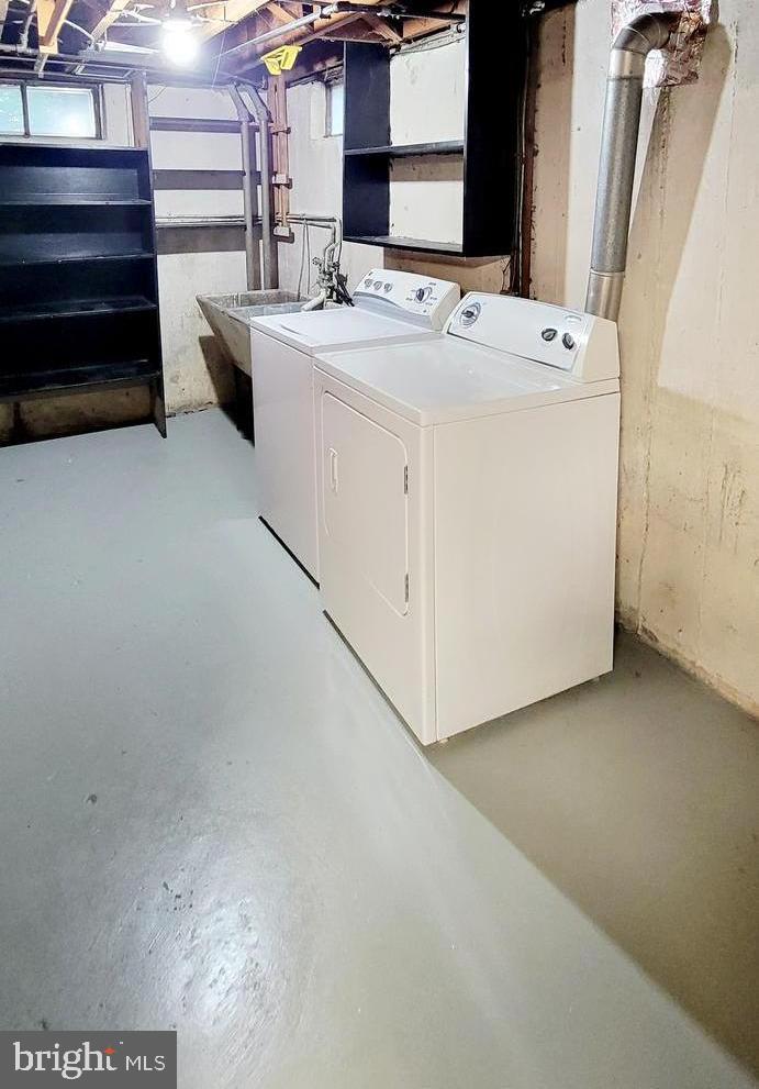 GLENMONT VILLAGE - Residential