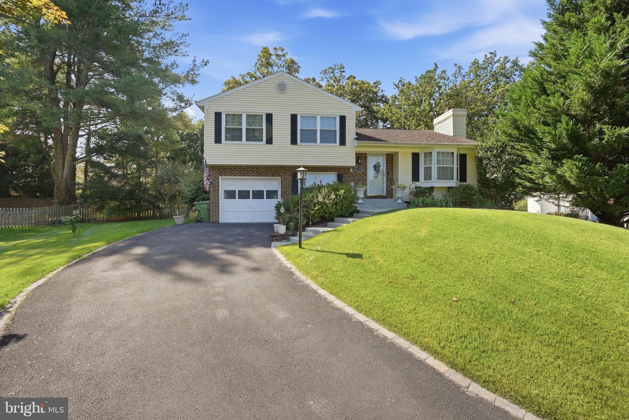 12008 POINT LONGSTREET WAY