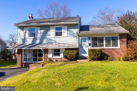 205 WILLARD ROAD HATBORO PA 19040