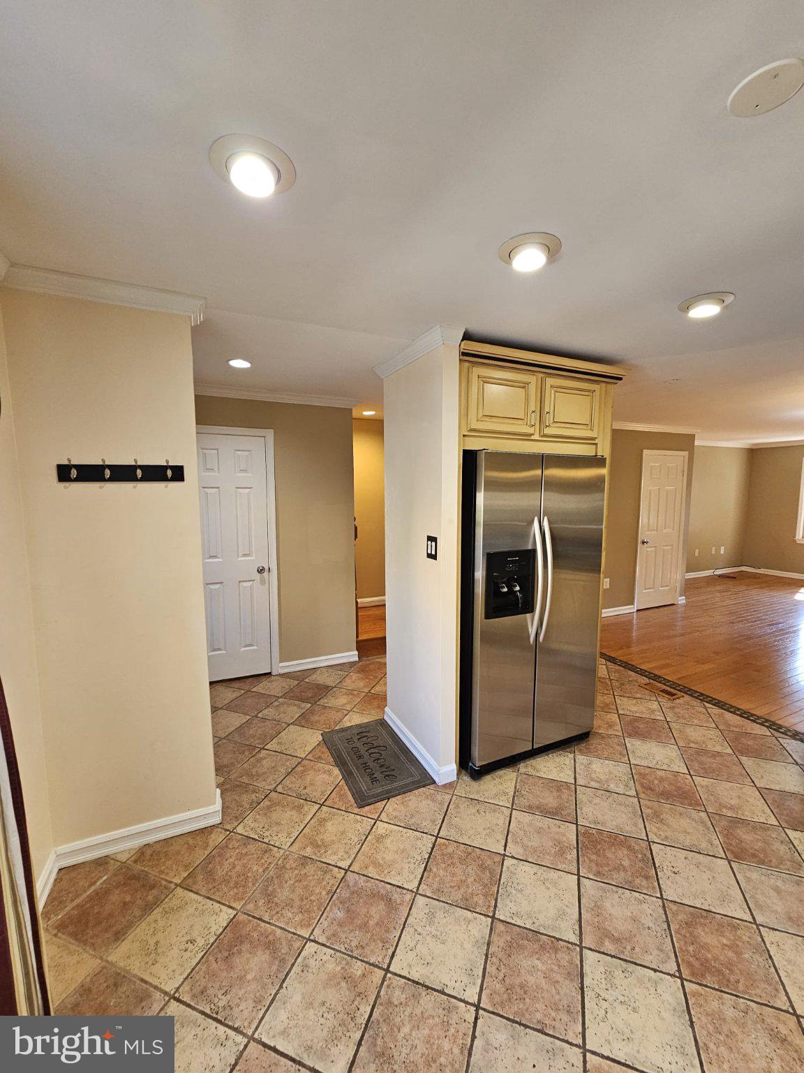 10218 ARIZONA CIRCLE 16