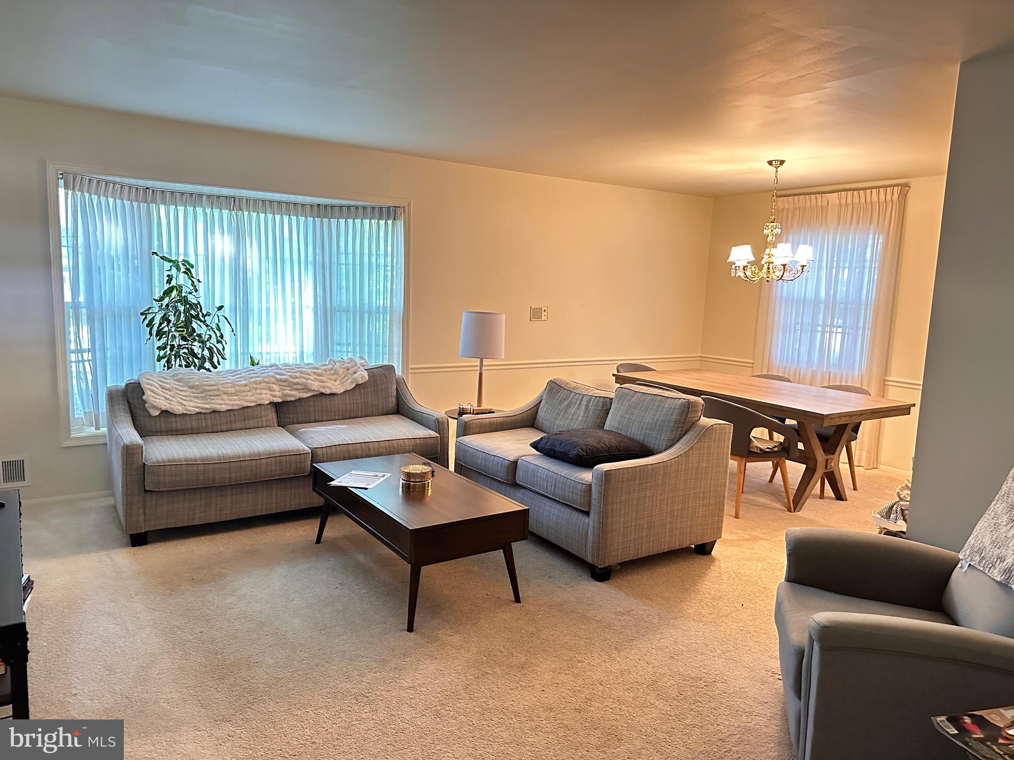 CARDINAL FOREST - Residential Lease