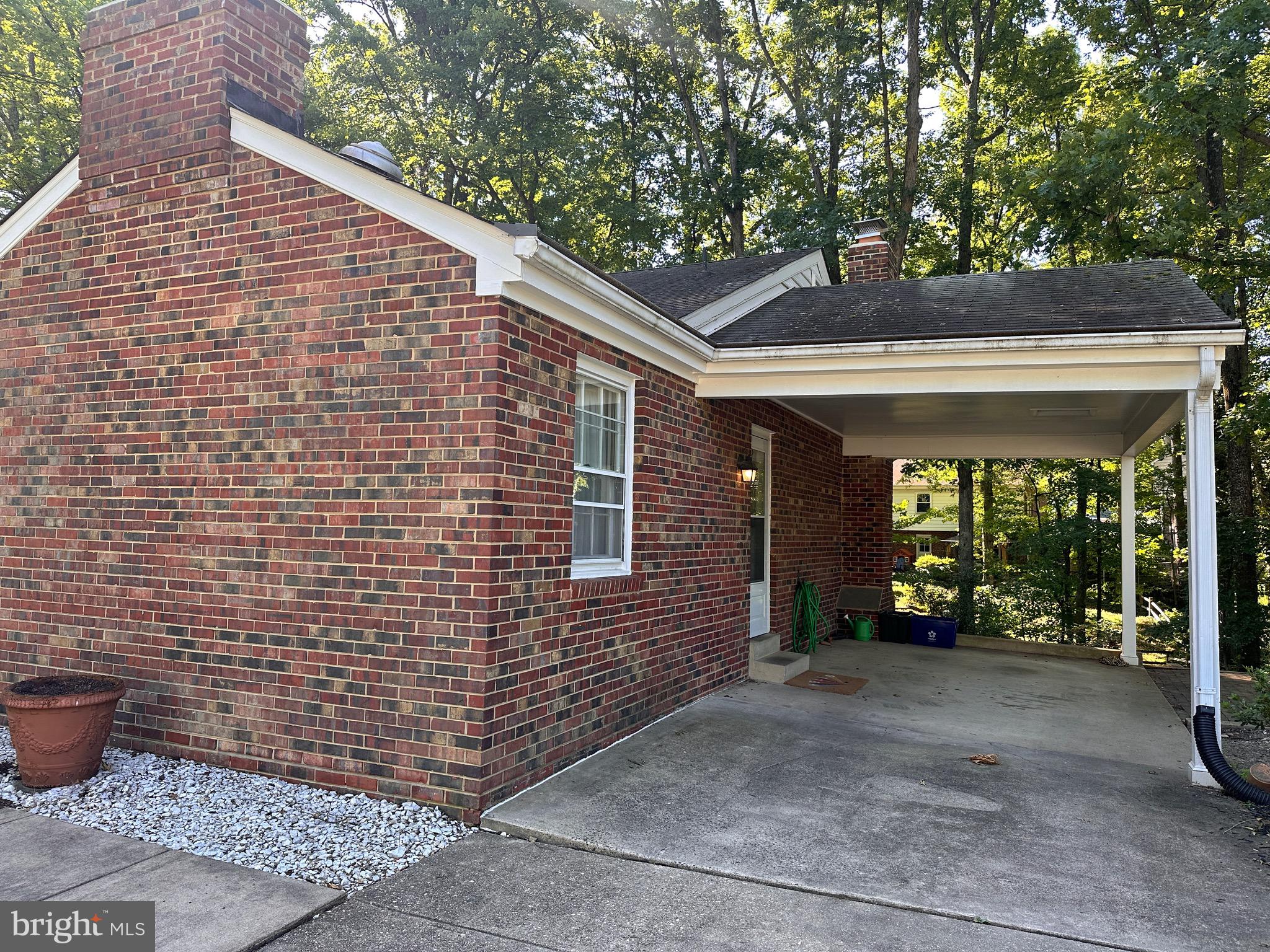 CARDINAL FOREST - Residential Lease