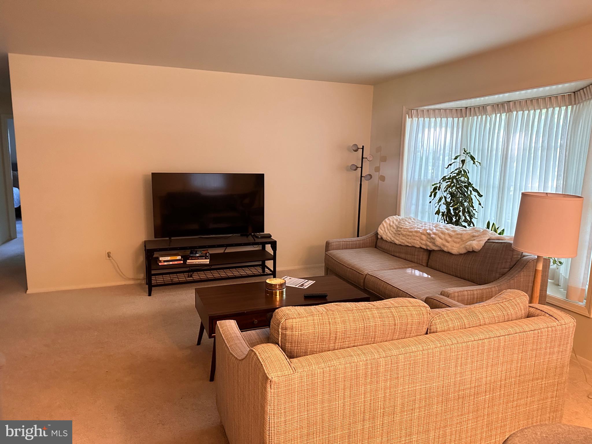 CARDINAL FOREST - Residential Lease