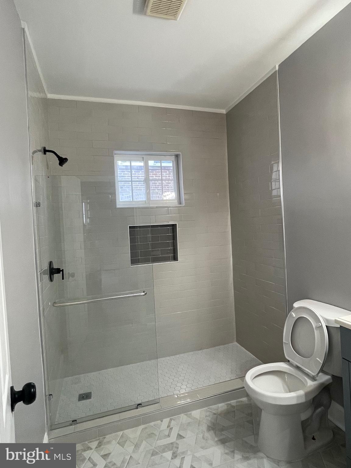 GARWYN OAKS - Residential
