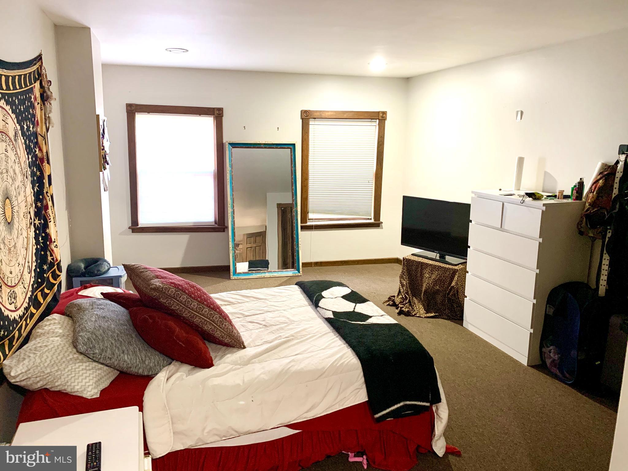 FEDERAL HILL HISTORIC DISTRICT - Residential Lease