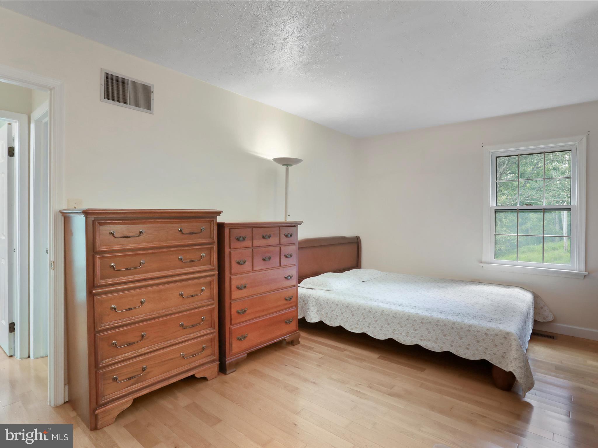 RIDGEWAY BELL - Residential