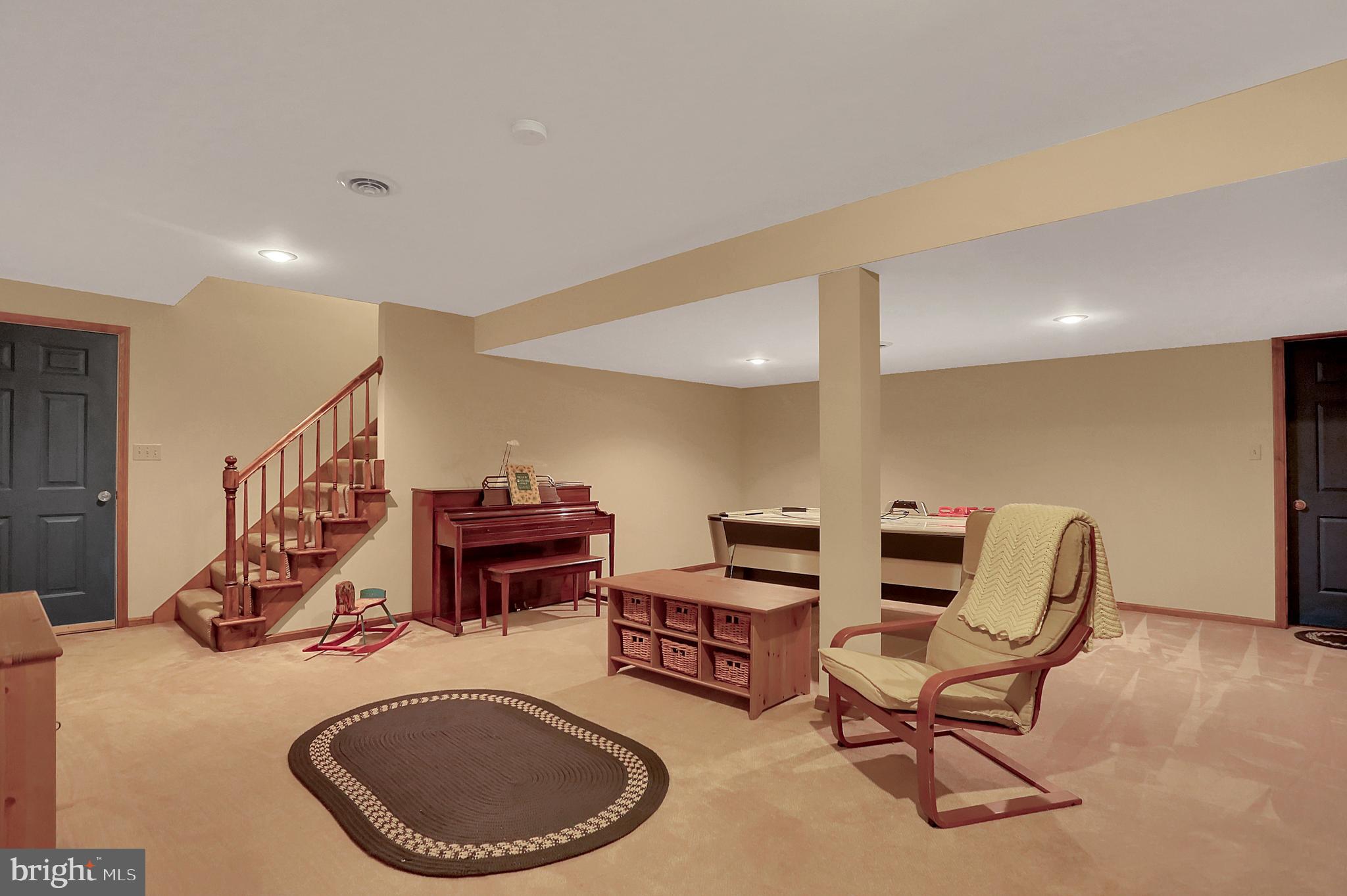 SUNRISE TERRACE - Residential