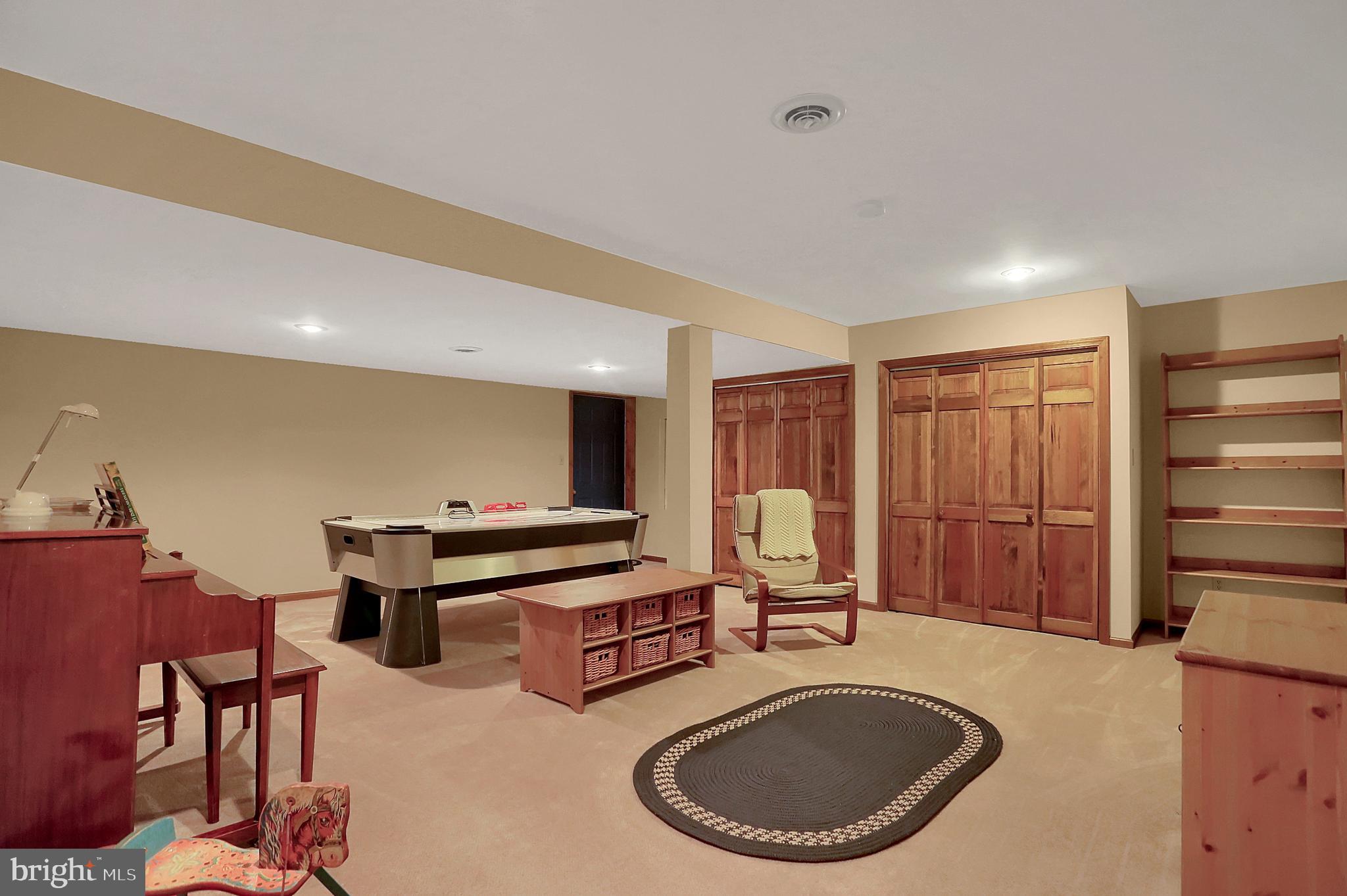 SUNRISE TERRACE - Residential