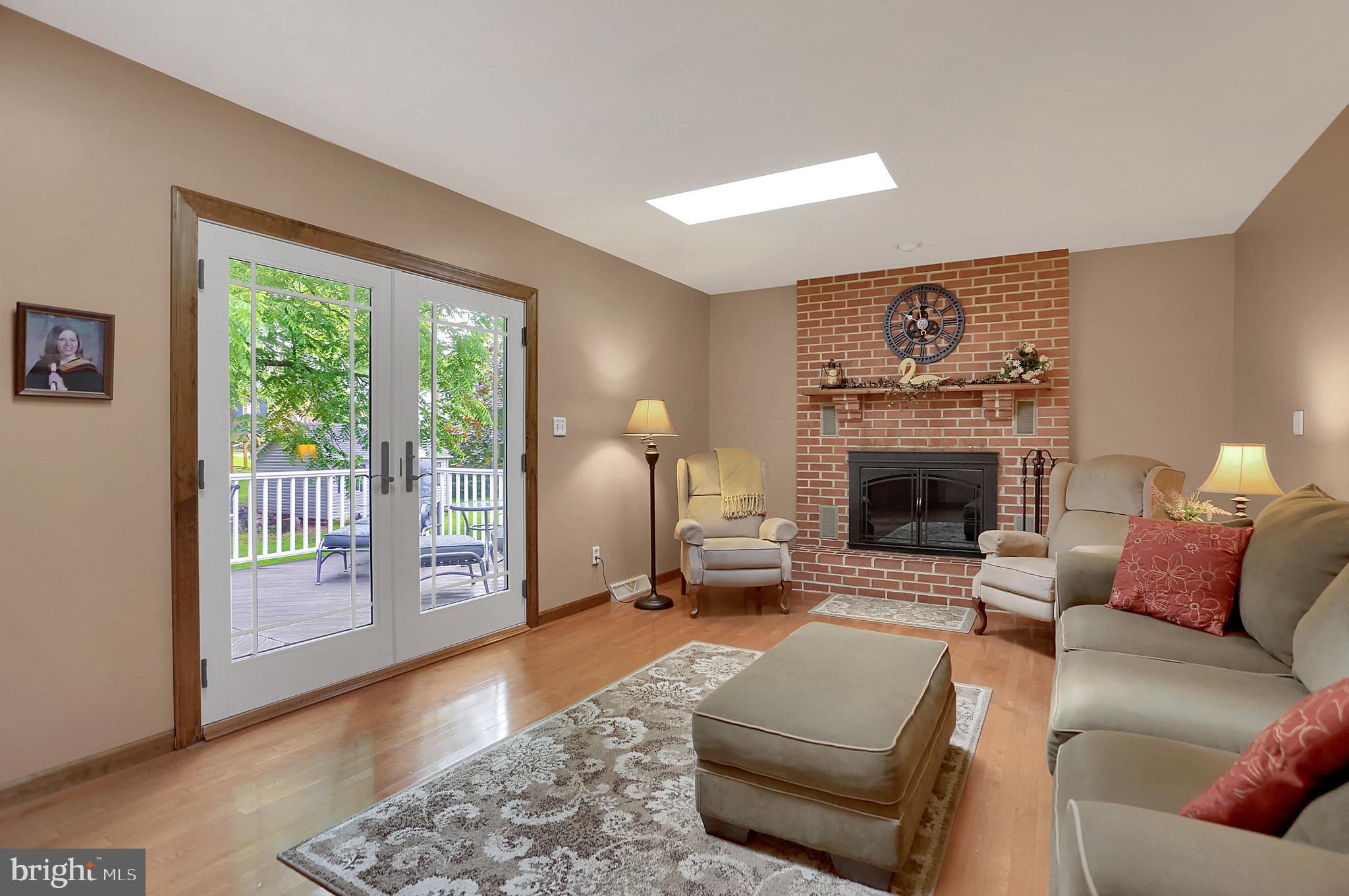 SUNRISE TERRACE - Residential