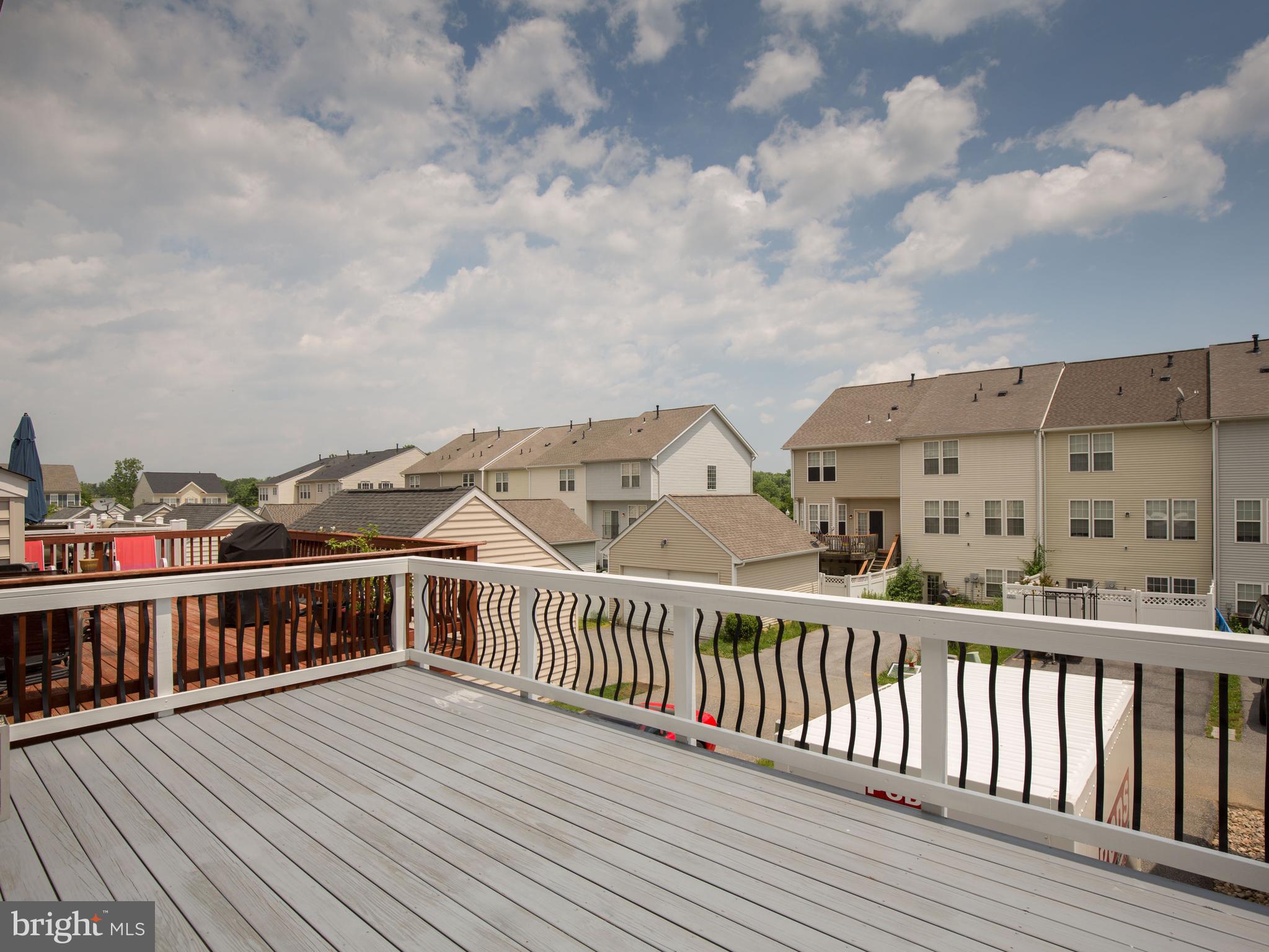 HUNTFIELD - Residential