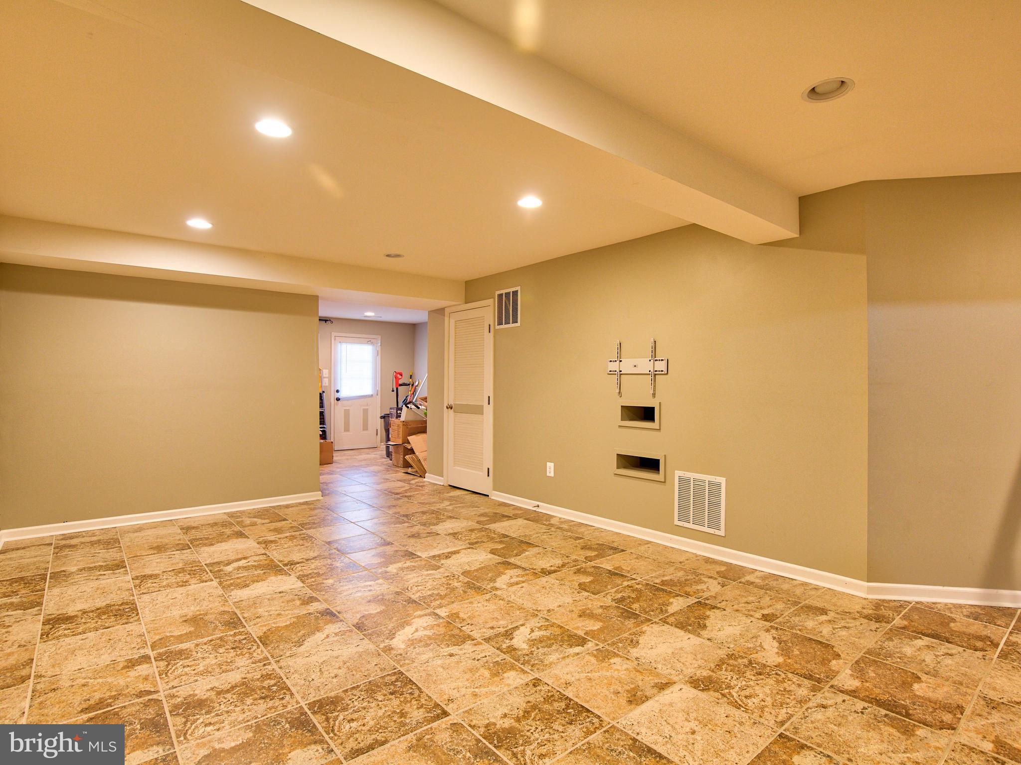 HUNTFIELD - Residential