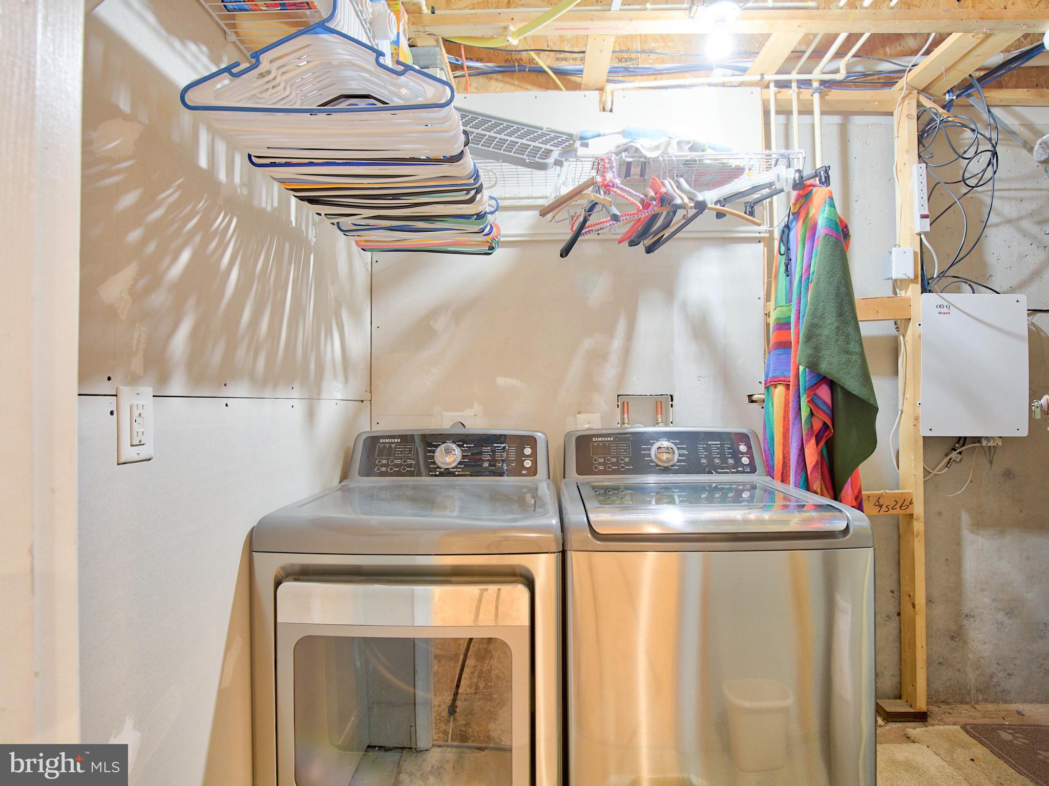 HUNTFIELD - Residential