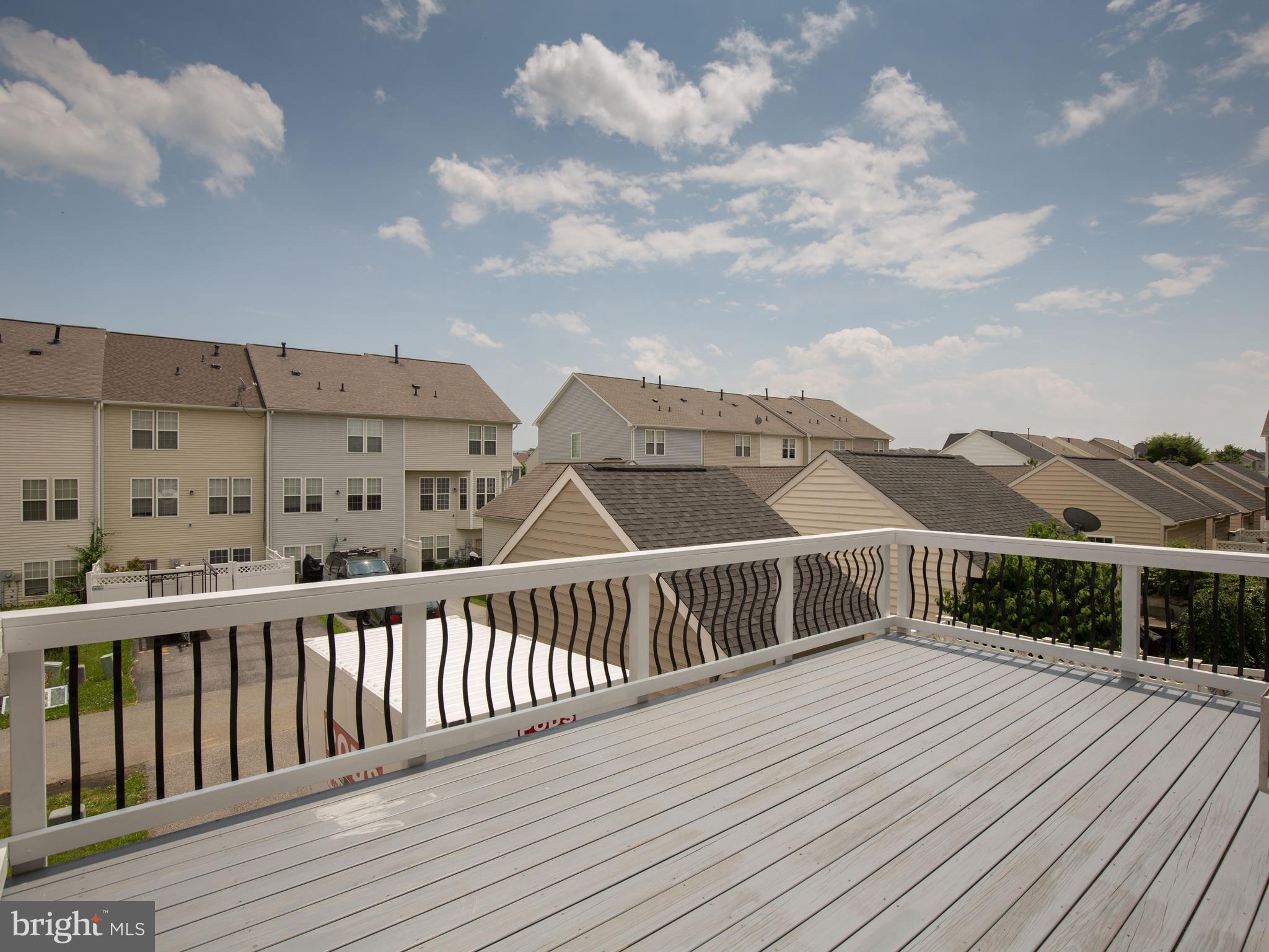 HUNTFIELD - Residential