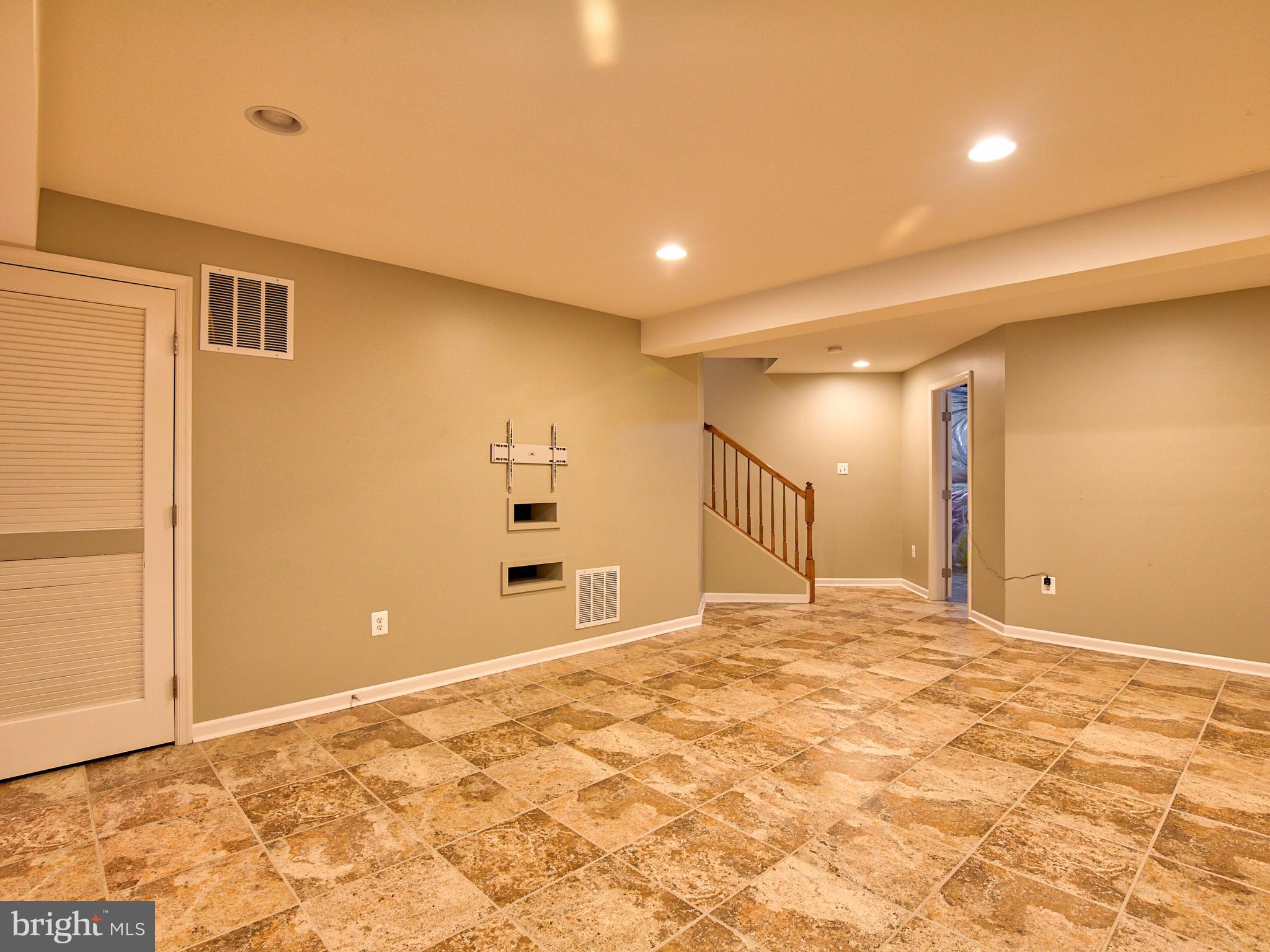 HUNTFIELD - Residential