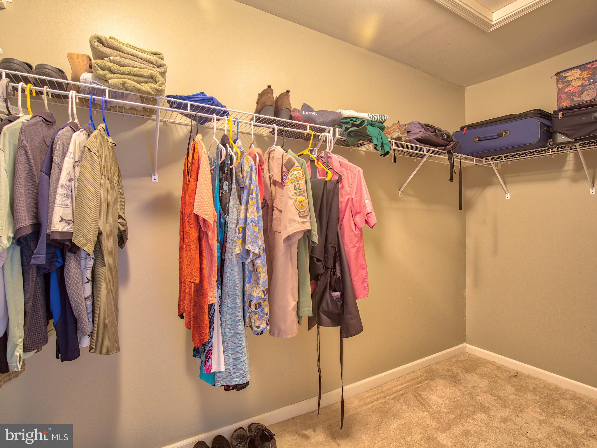 HUNTFIELD - Residential