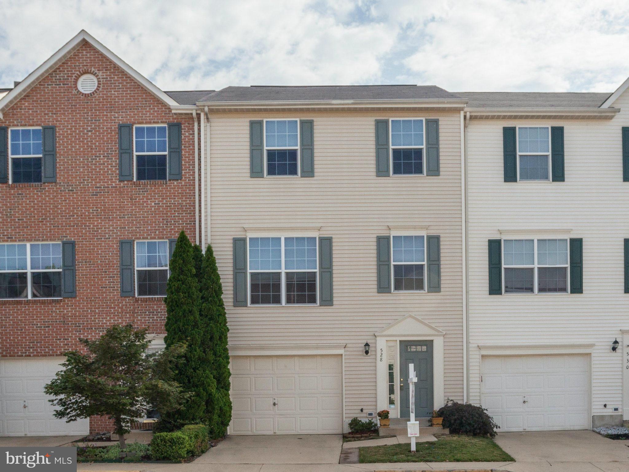 SYCAMORE HILL - Residential