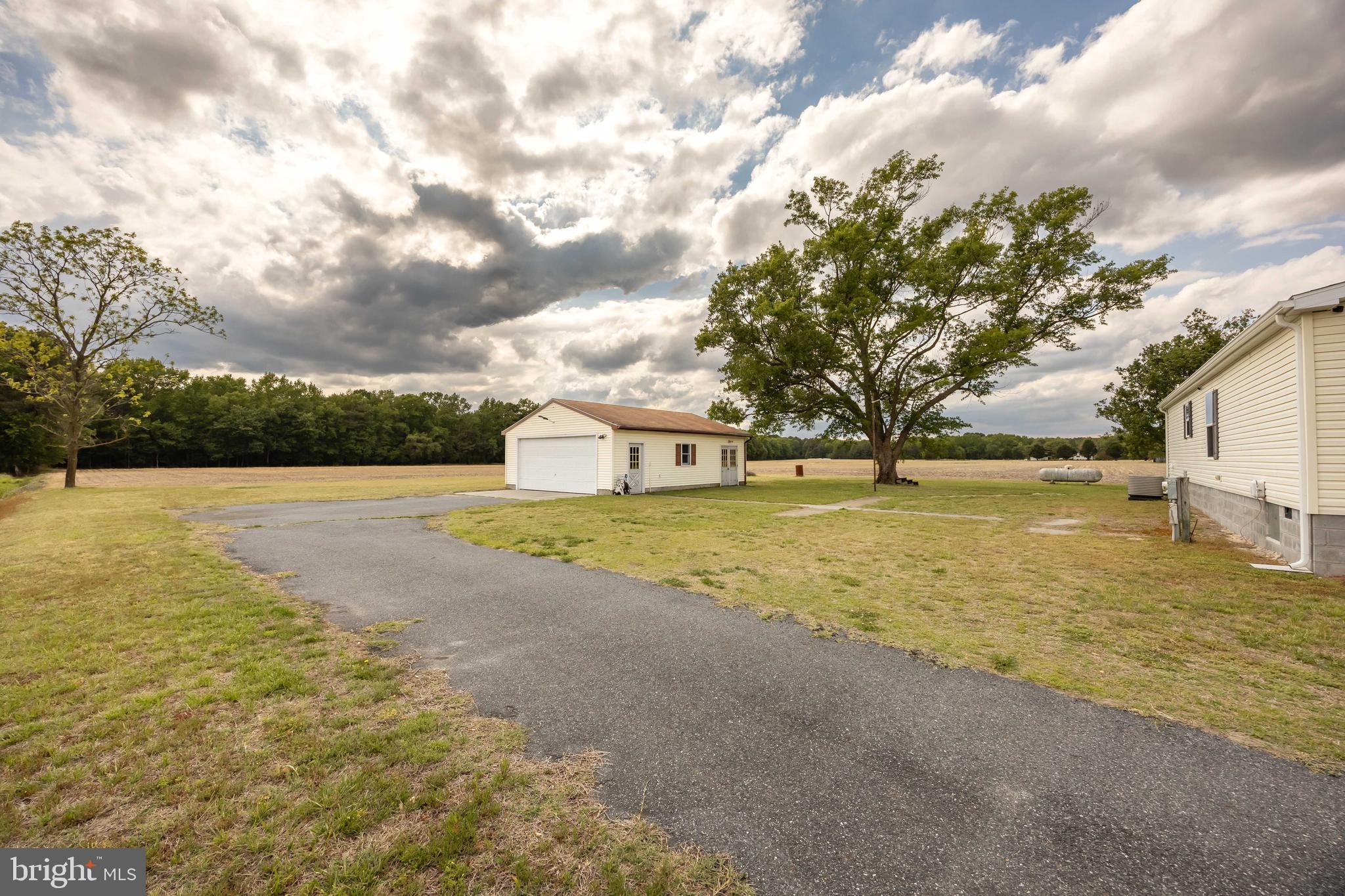 4258 SMITH ROAD