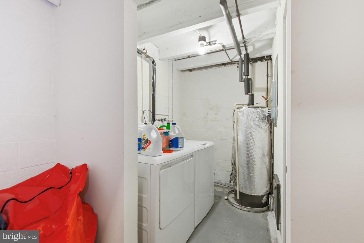 COLD SPRING NEWTOWN - Residential