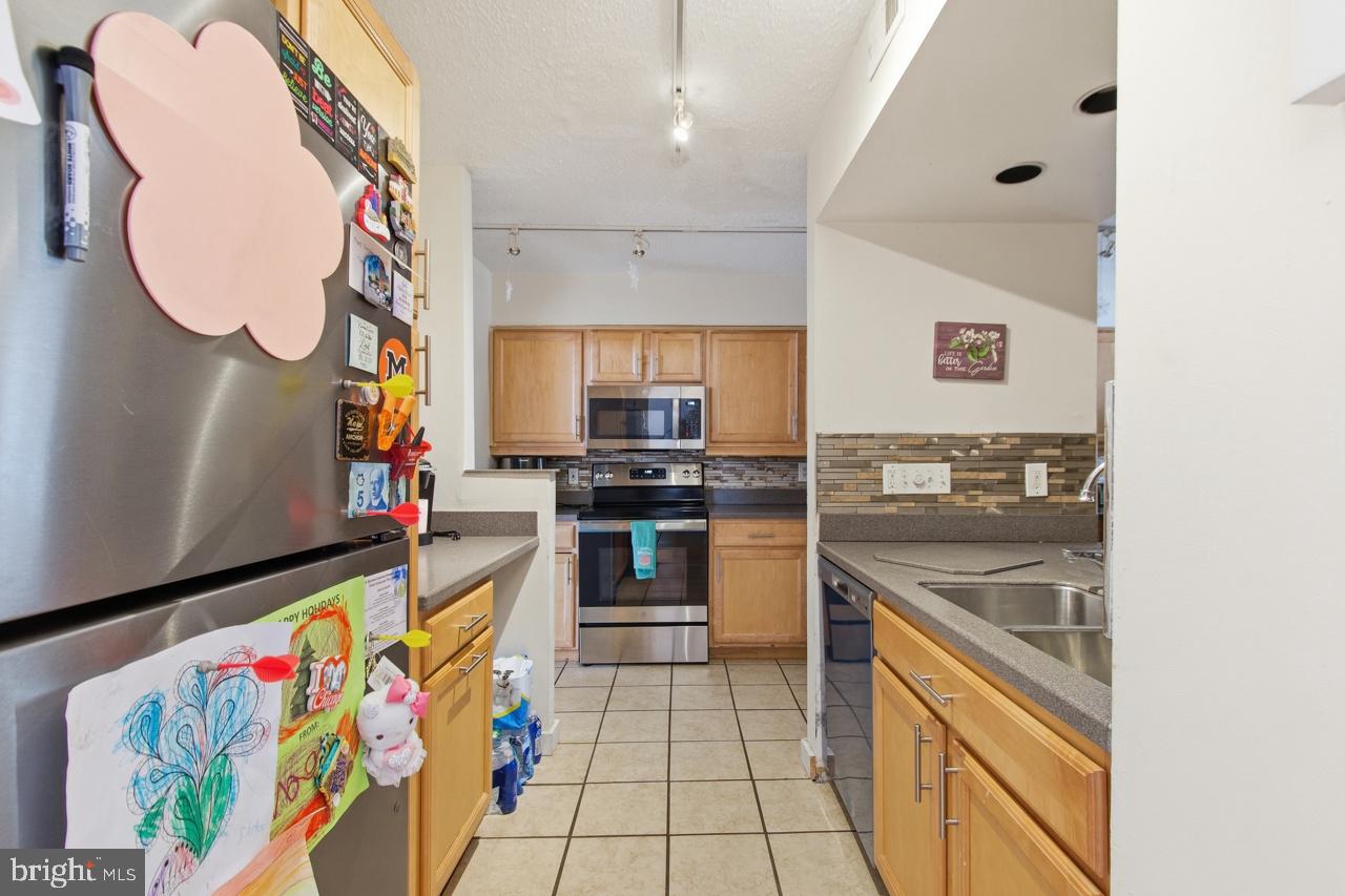 COLD SPRING NEWTOWN - Residential