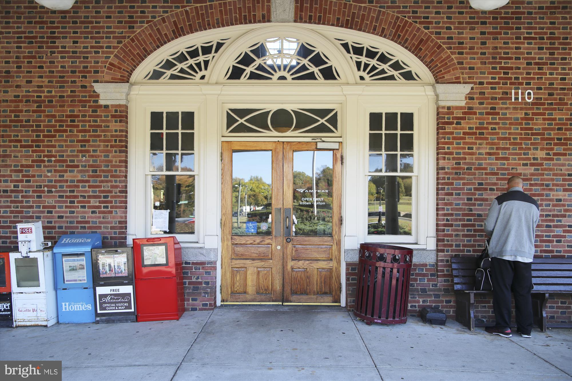 POTOWMACK CROSSING - Residential