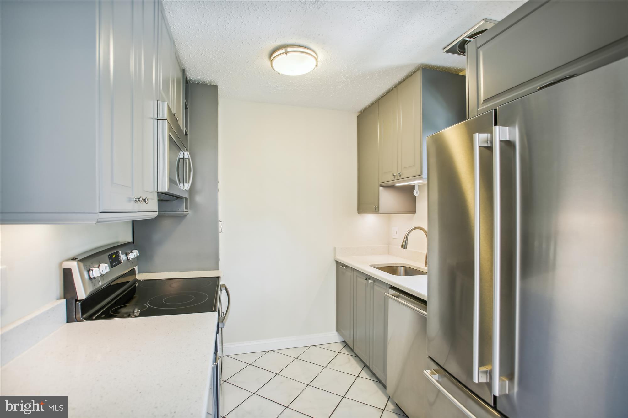 POTOWMACK CROSSING - Residential