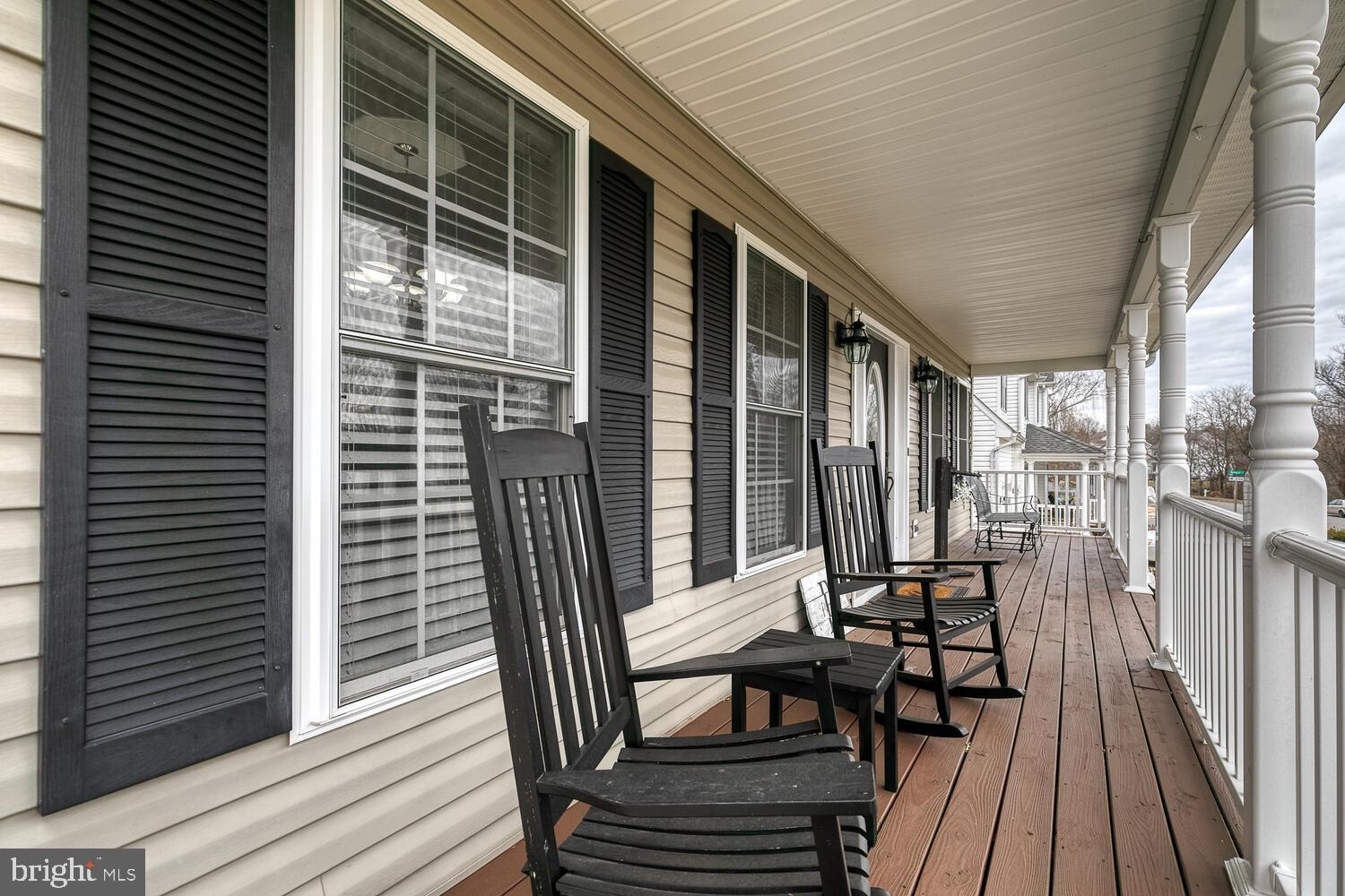 RIVER MEADOWS - Residential