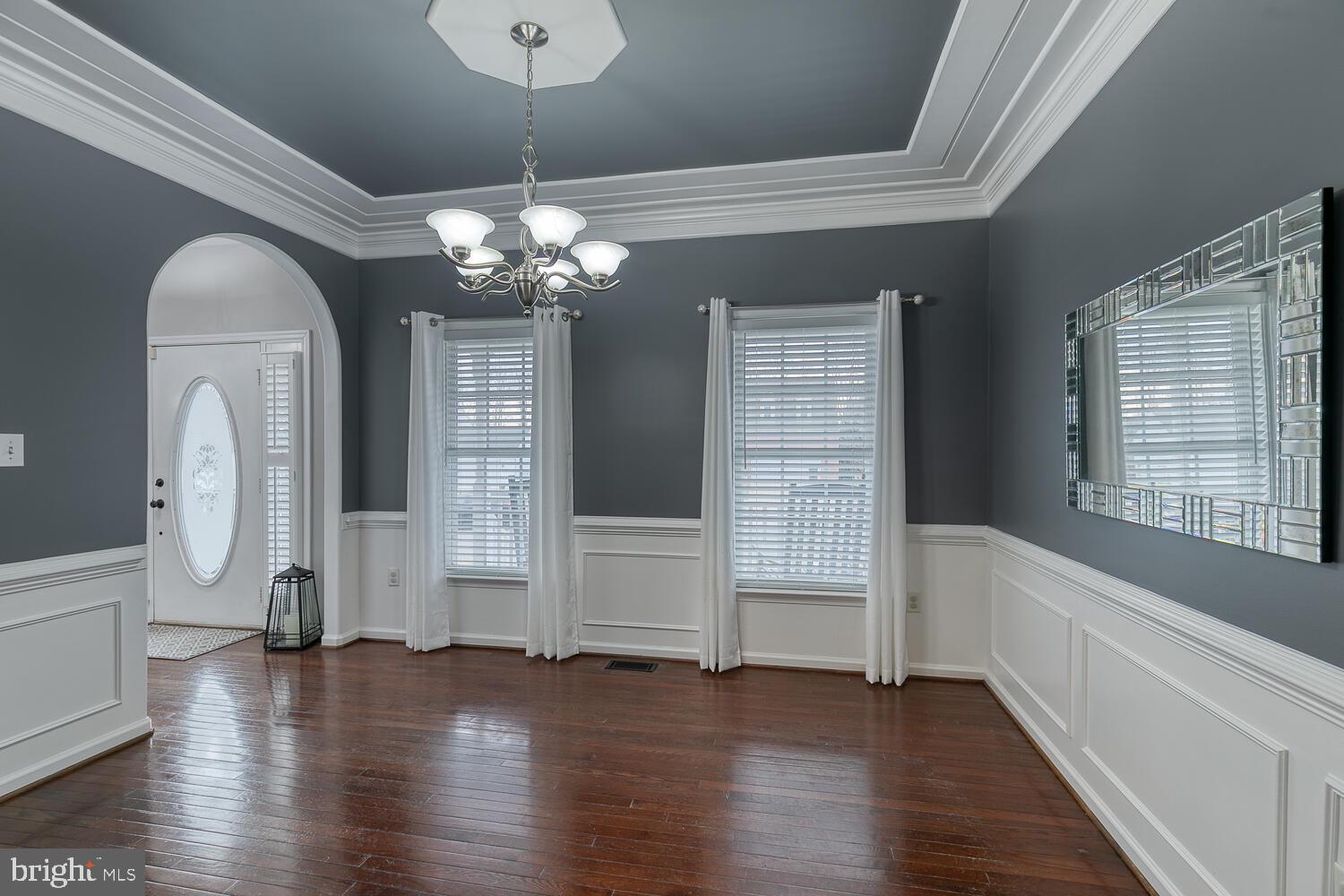 RIVER MEADOWS - Residential