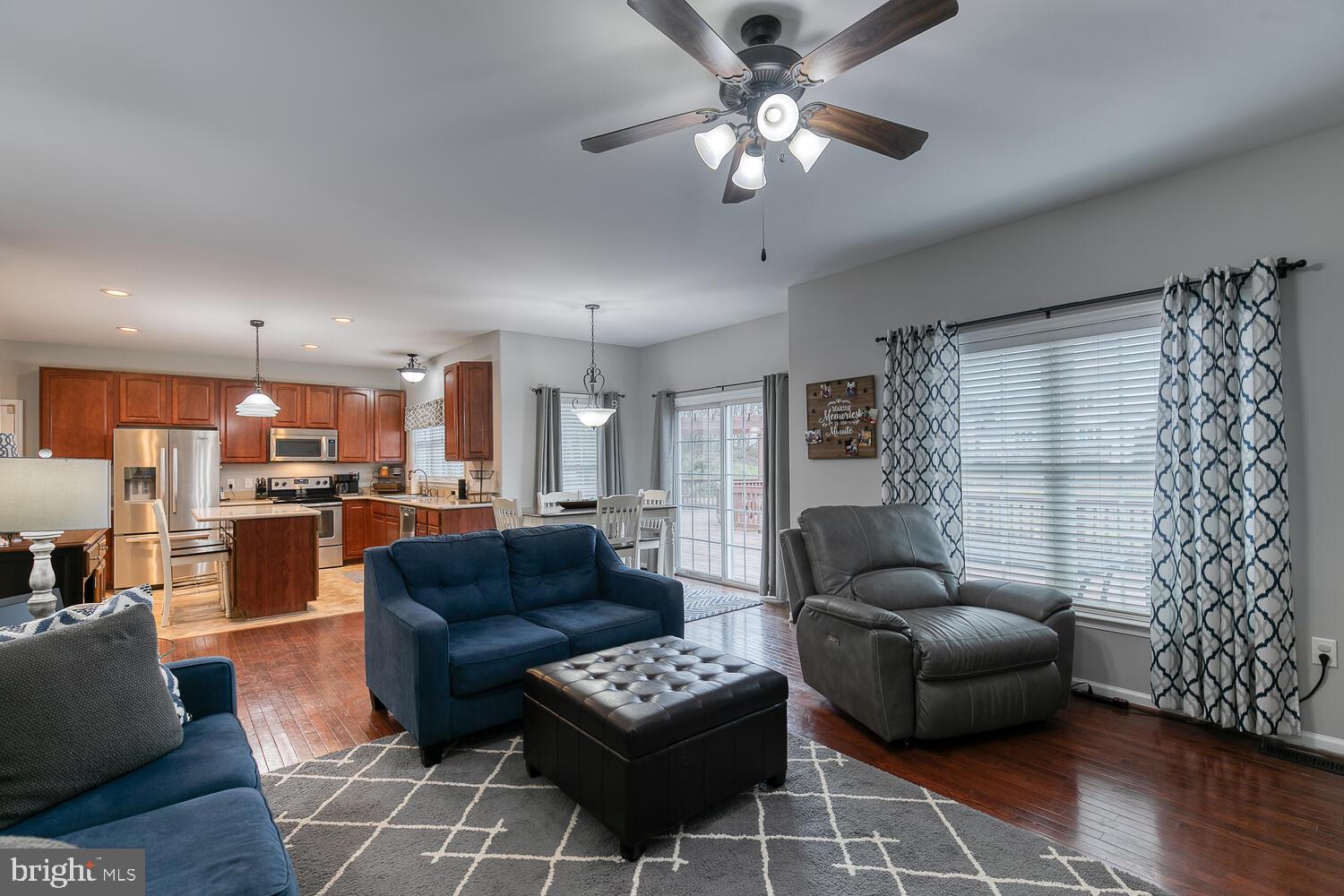 RIVER MEADOWS - Residential