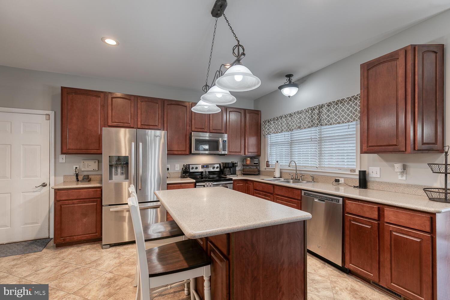 RIVER MEADOWS - Residential