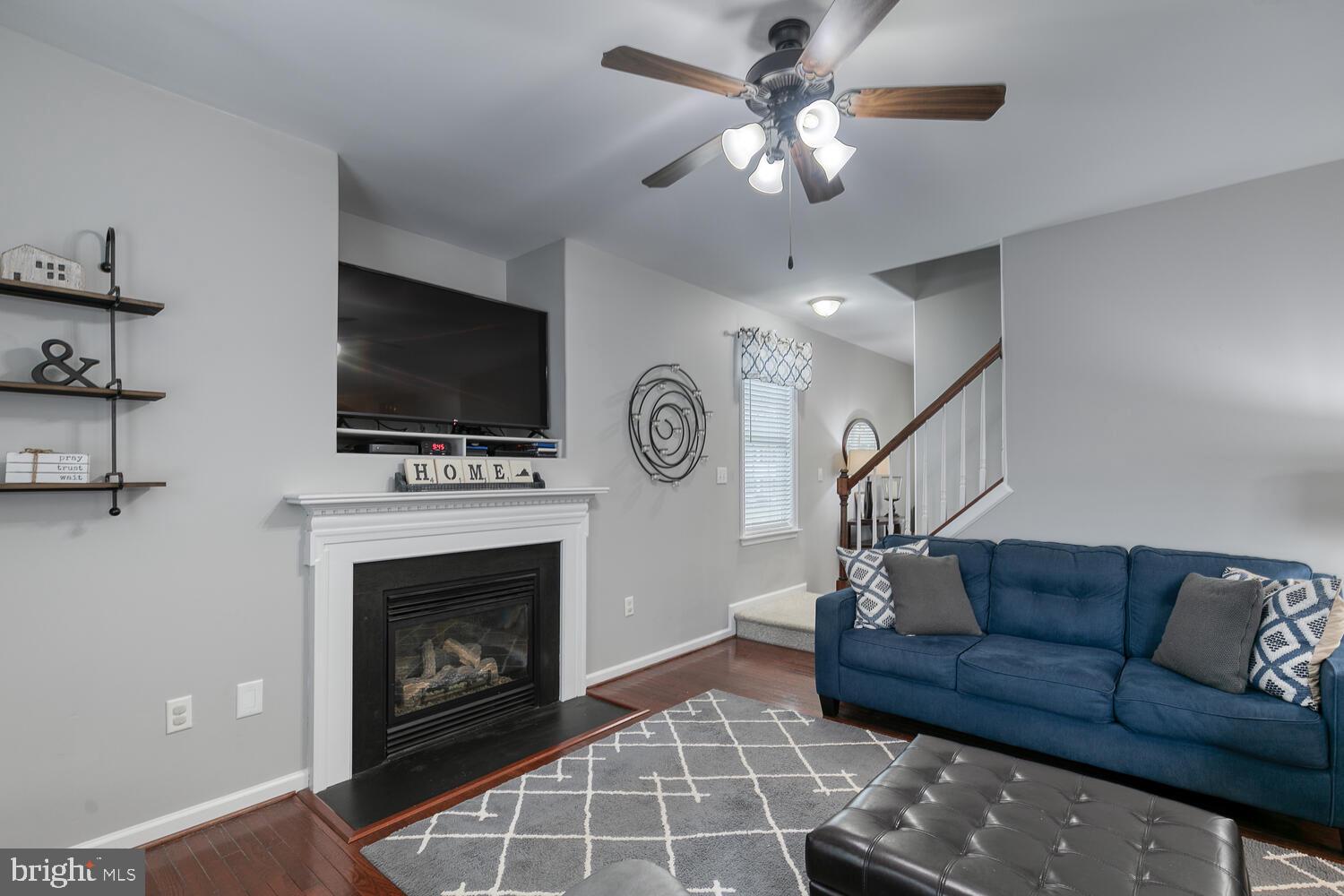 RIVER MEADOWS - Residential