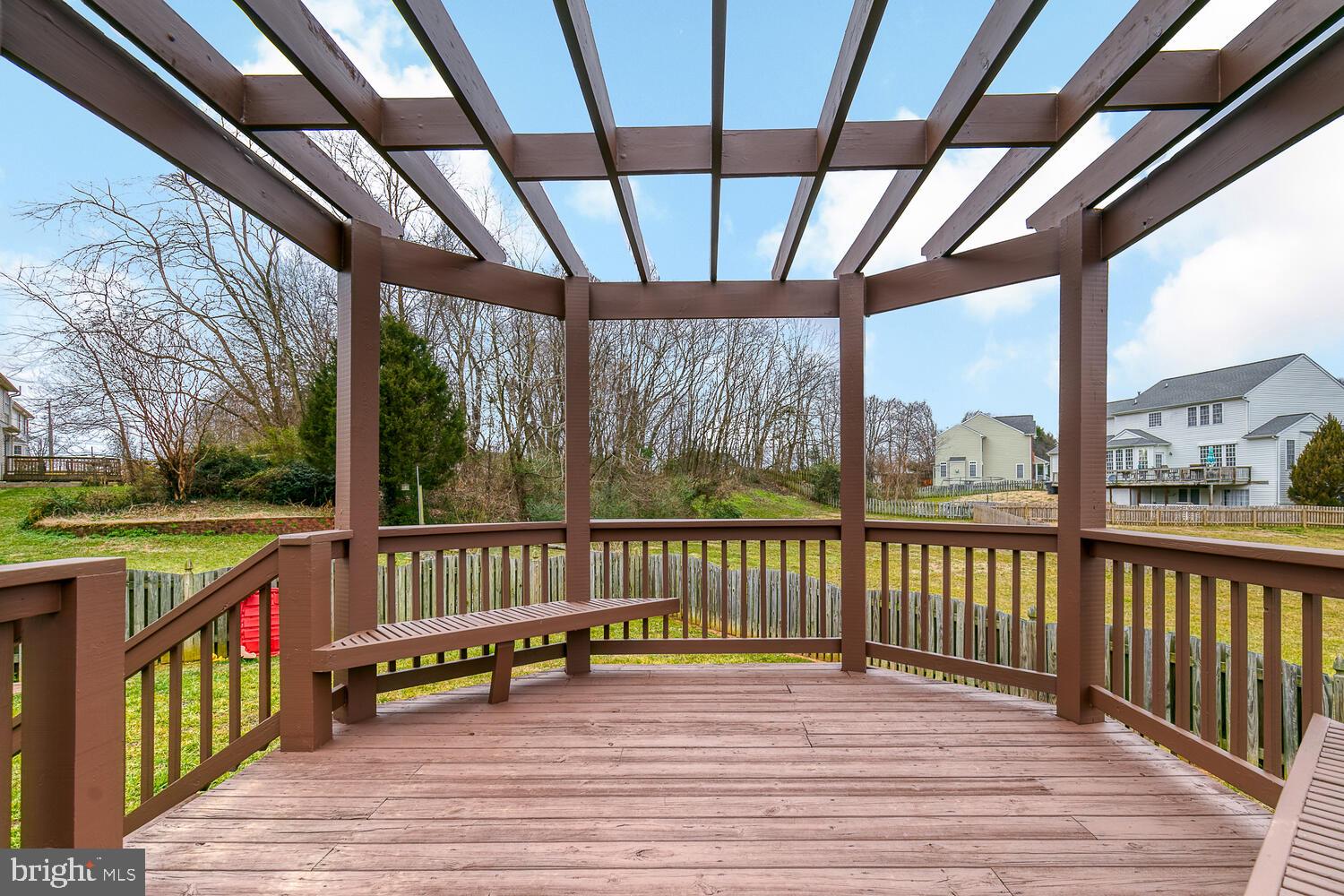 RIVER MEADOWS - Residential