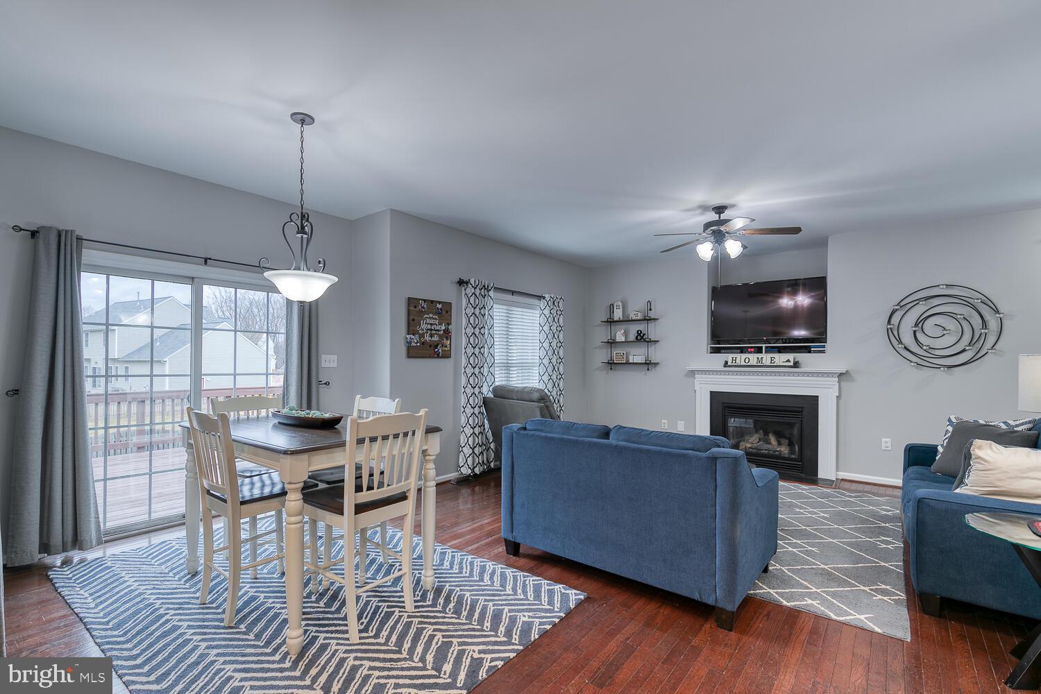 RIVER MEADOWS - Residential