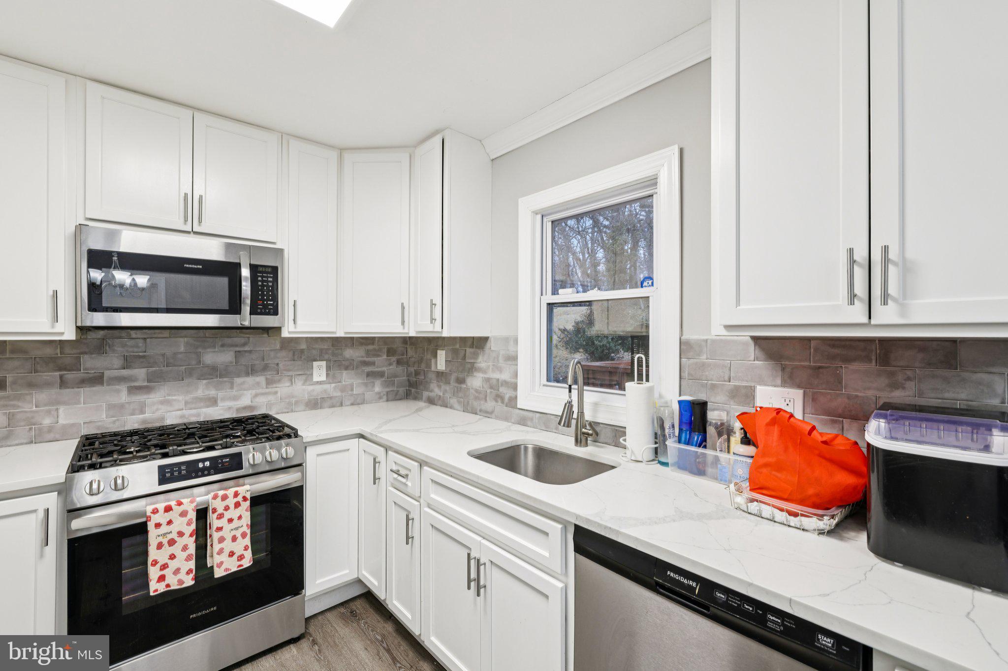 GWYNN OAK SUMMIT - Residential