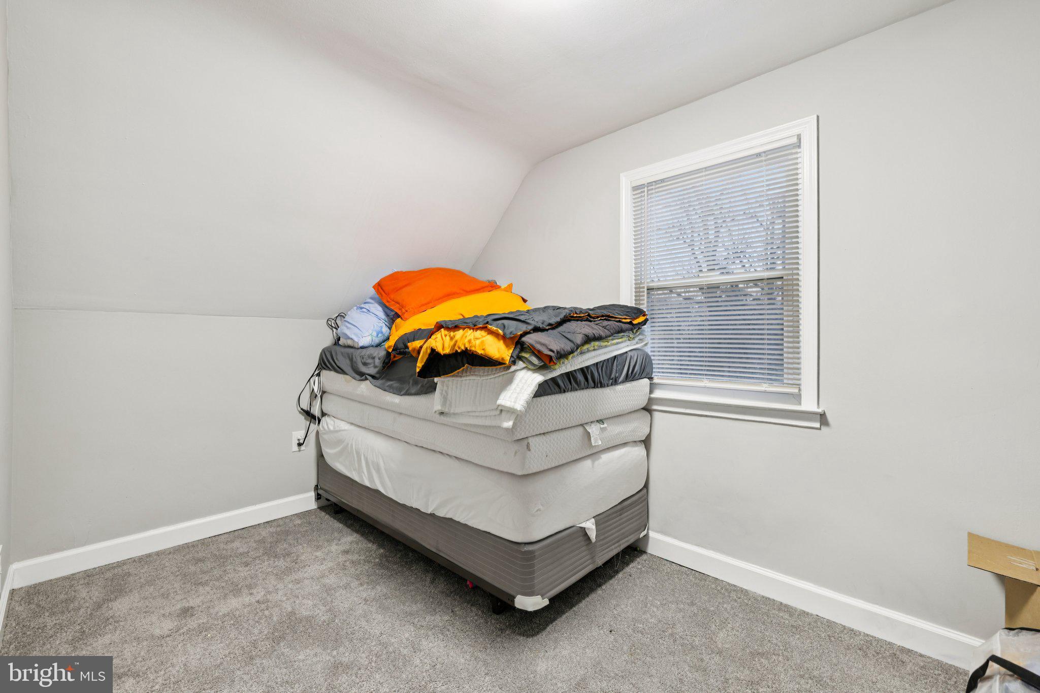 GWYNN OAK SUMMIT - Residential