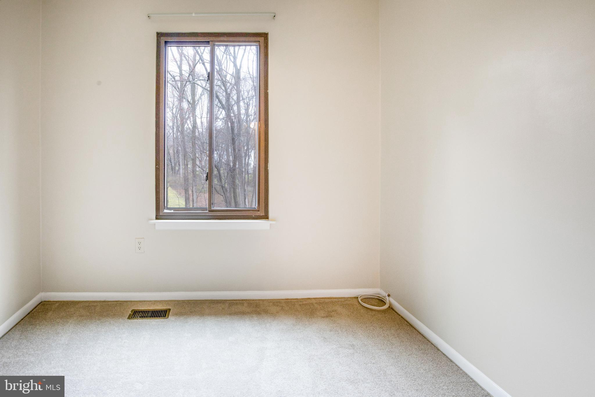 REDLAND STATION - Residential Lease