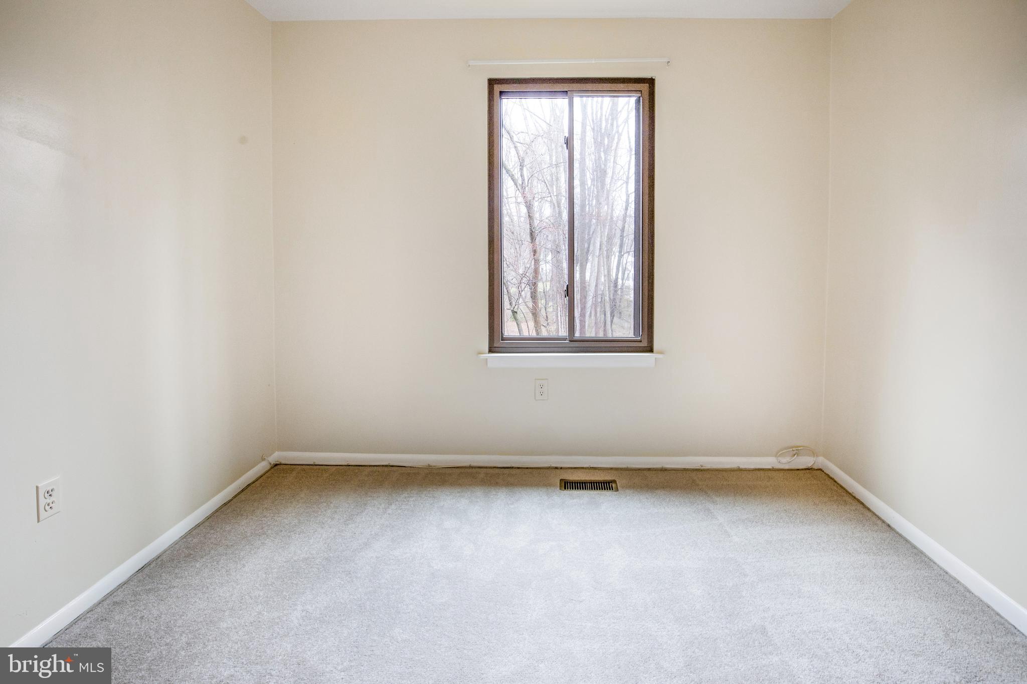 REDLAND STATION - Residential Lease