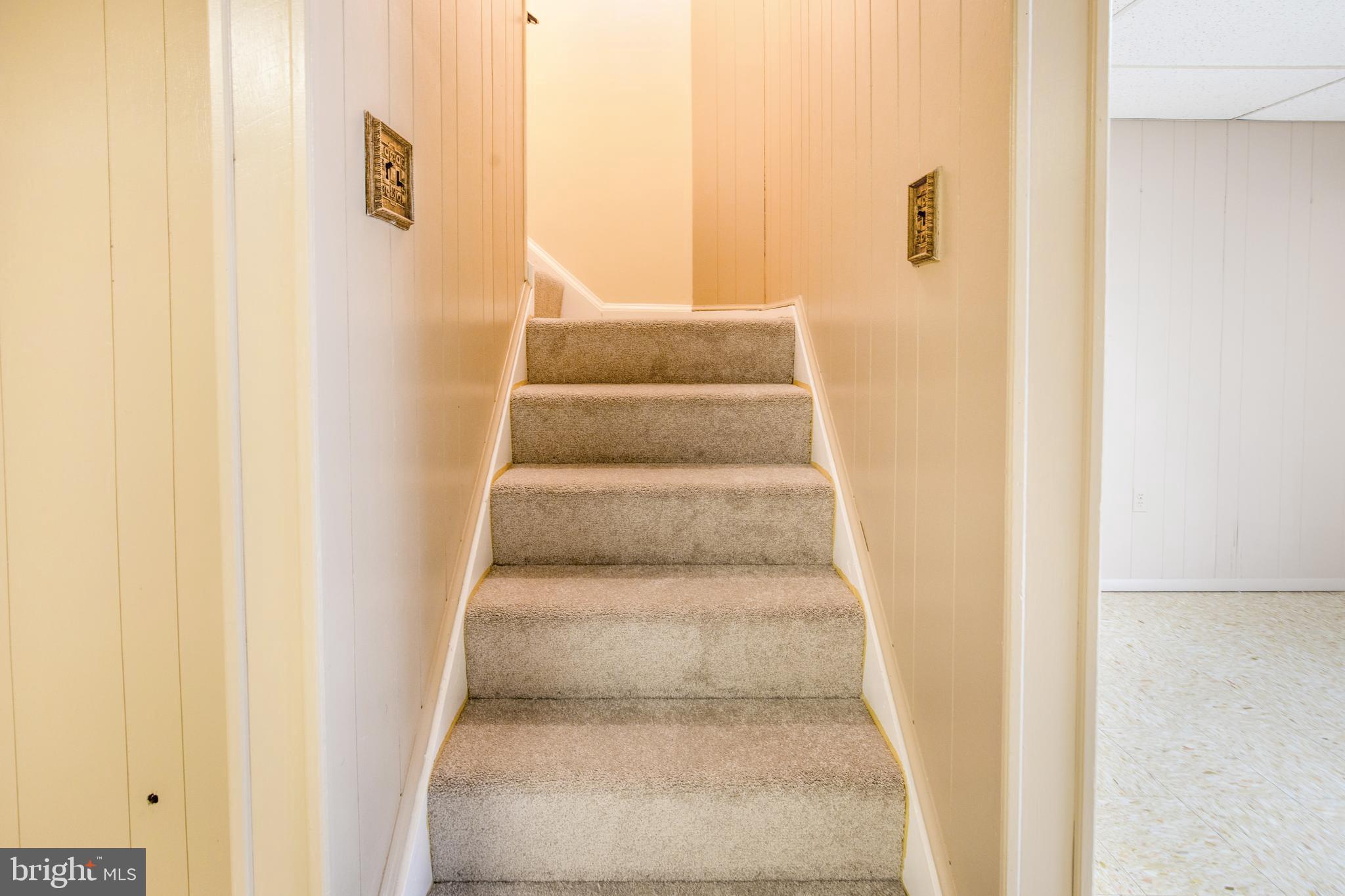 REDLAND STATION - Residential Lease