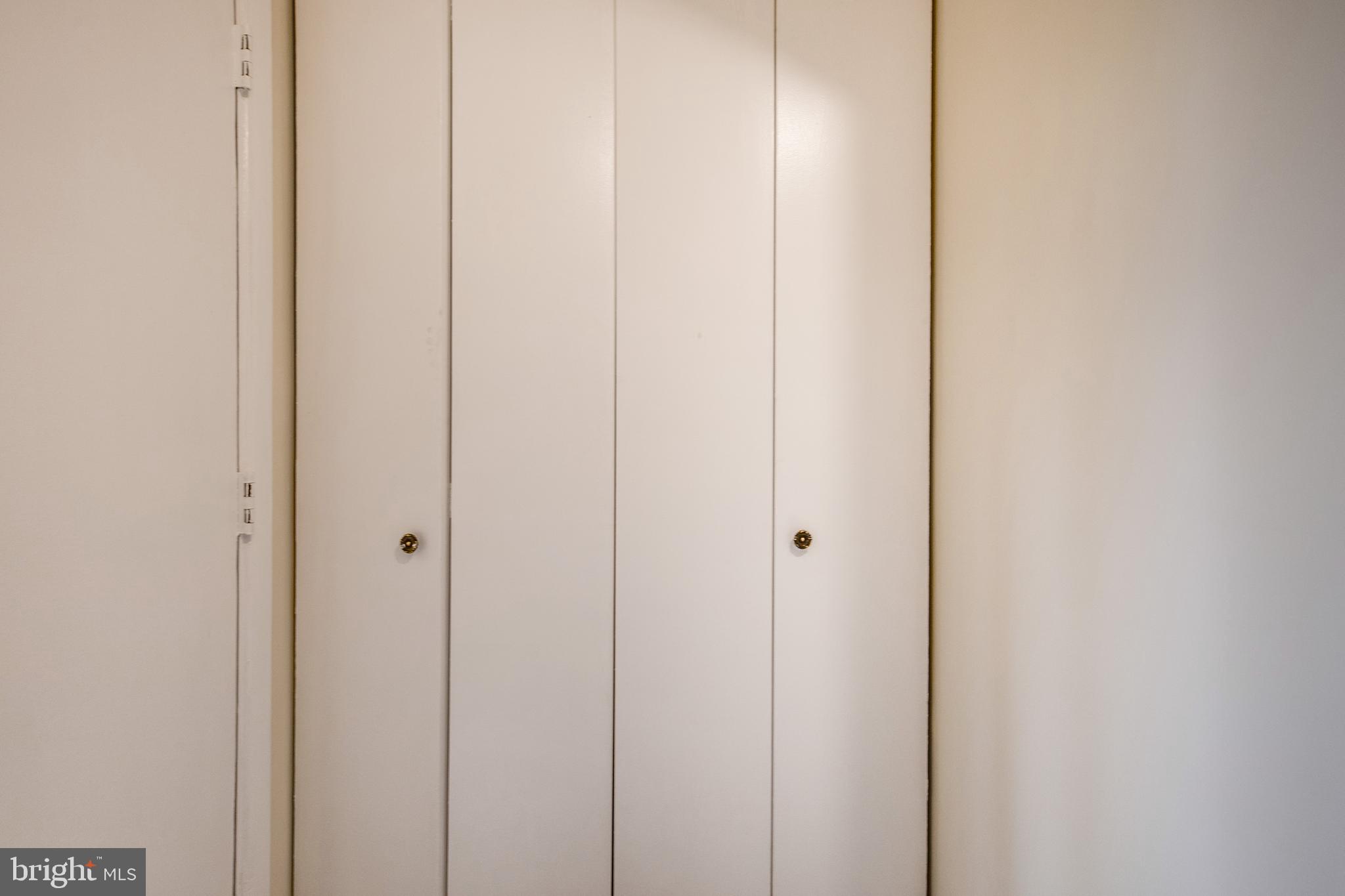 REDLAND STATION - Residential Lease