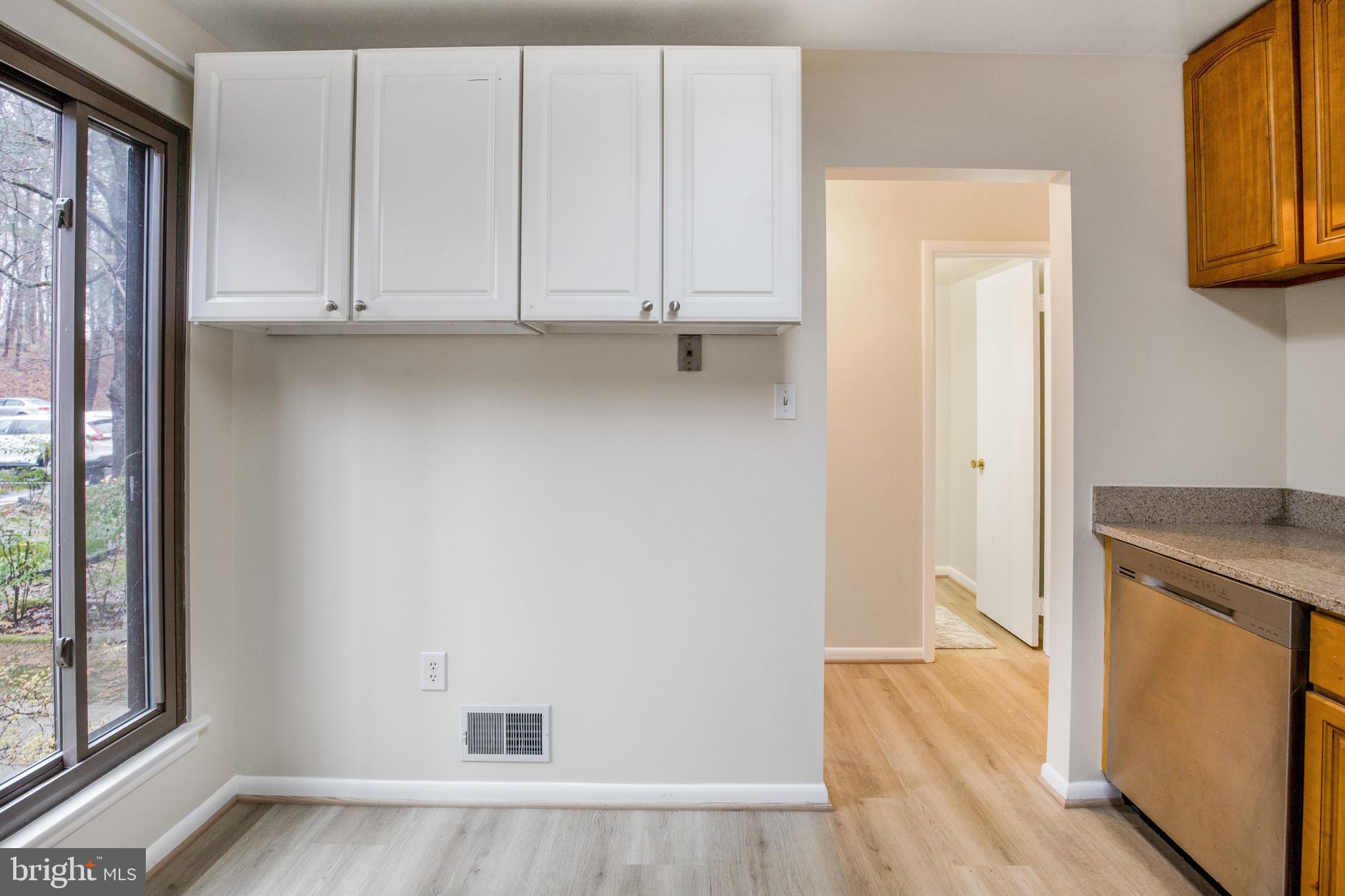 REDLAND STATION - Residential Lease