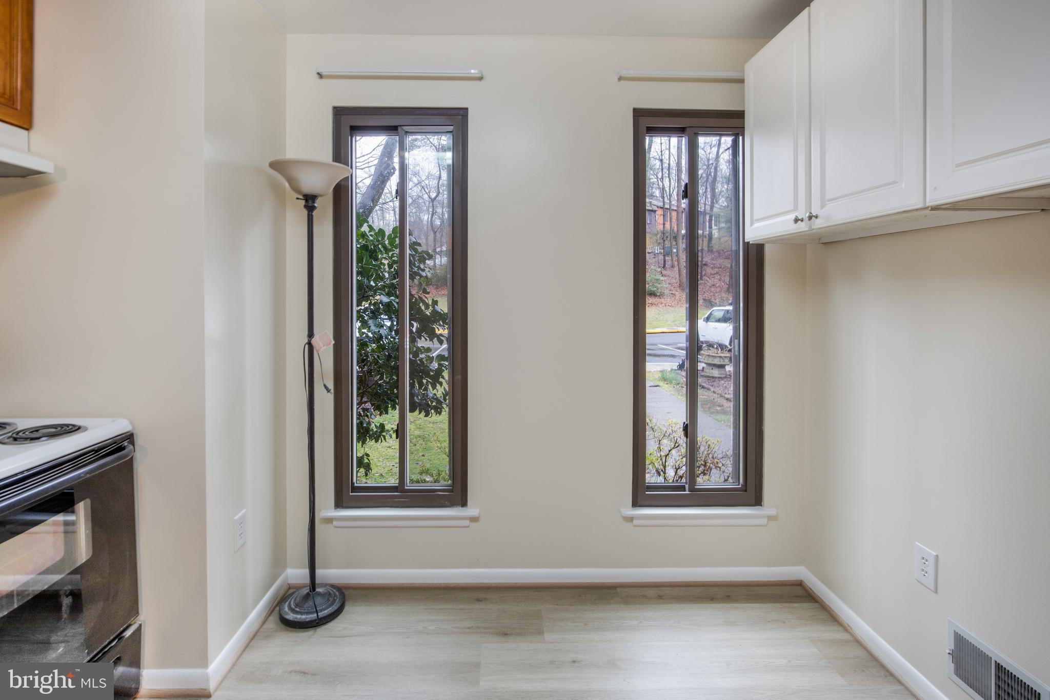 REDLAND STATION - Residential Lease