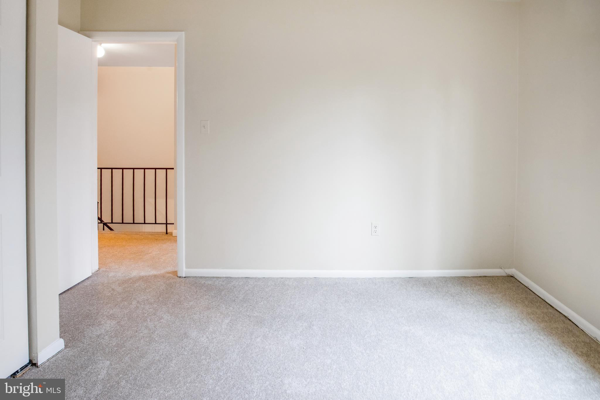 REDLAND STATION - Residential Lease