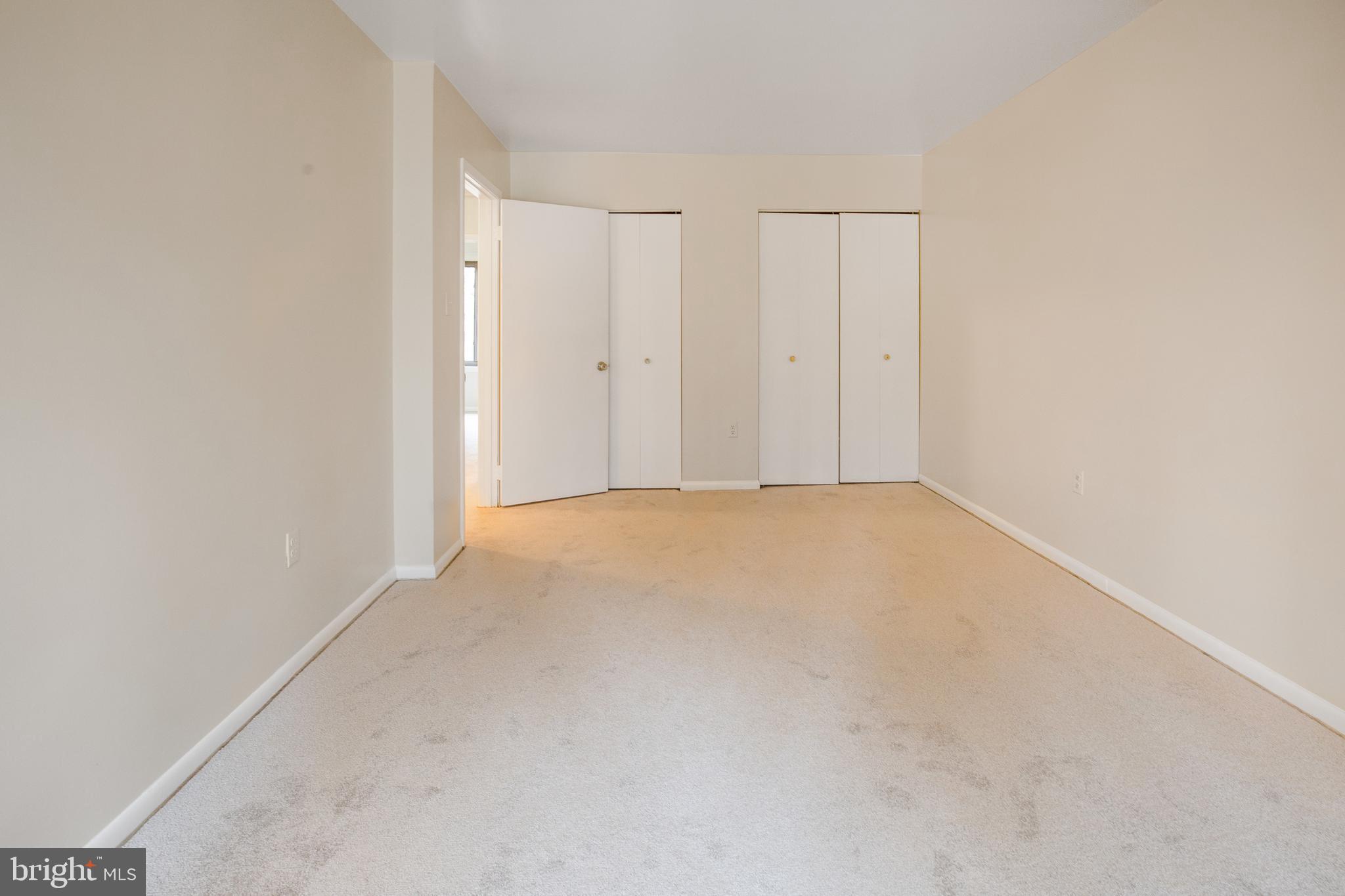 REDLAND STATION - Residential Lease